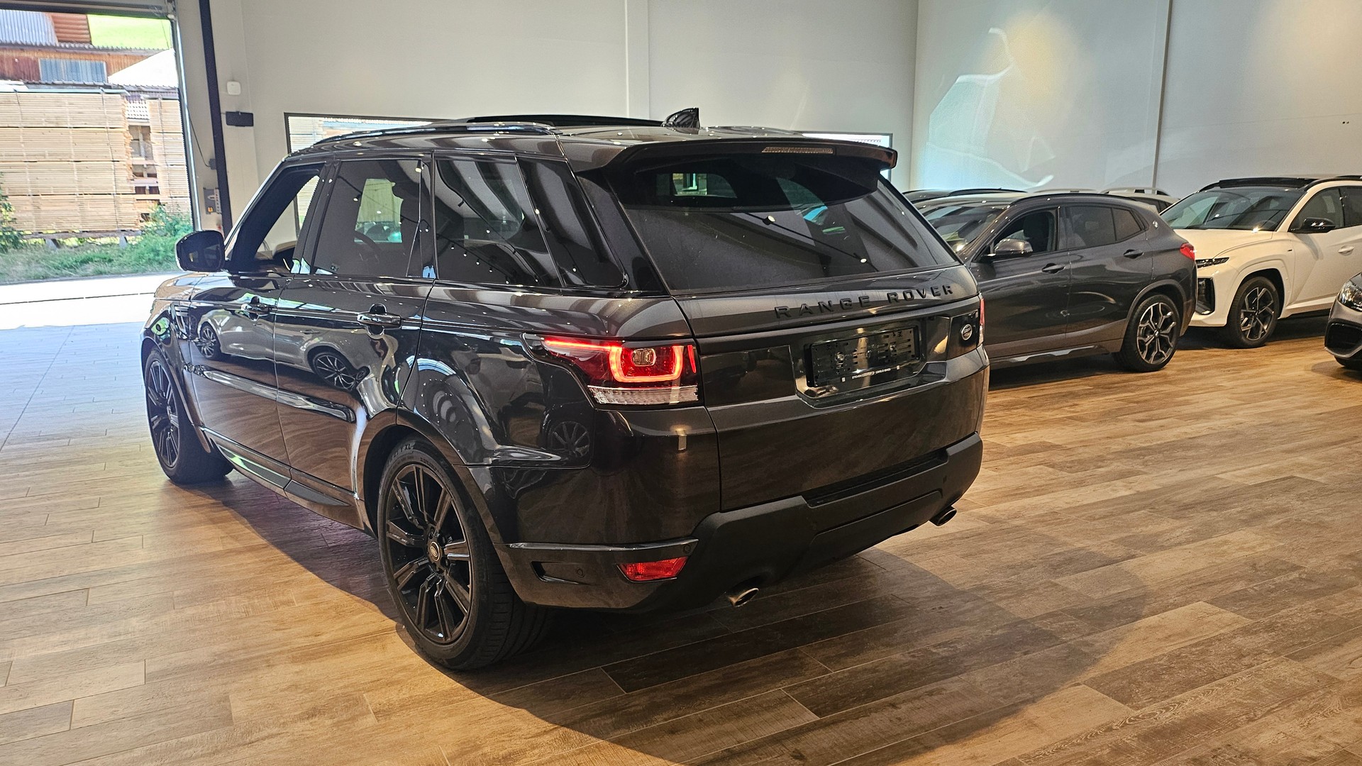 LAND ROVER Range Rover Sport 4.4 SDV8 Autobiography Automatic-image-12