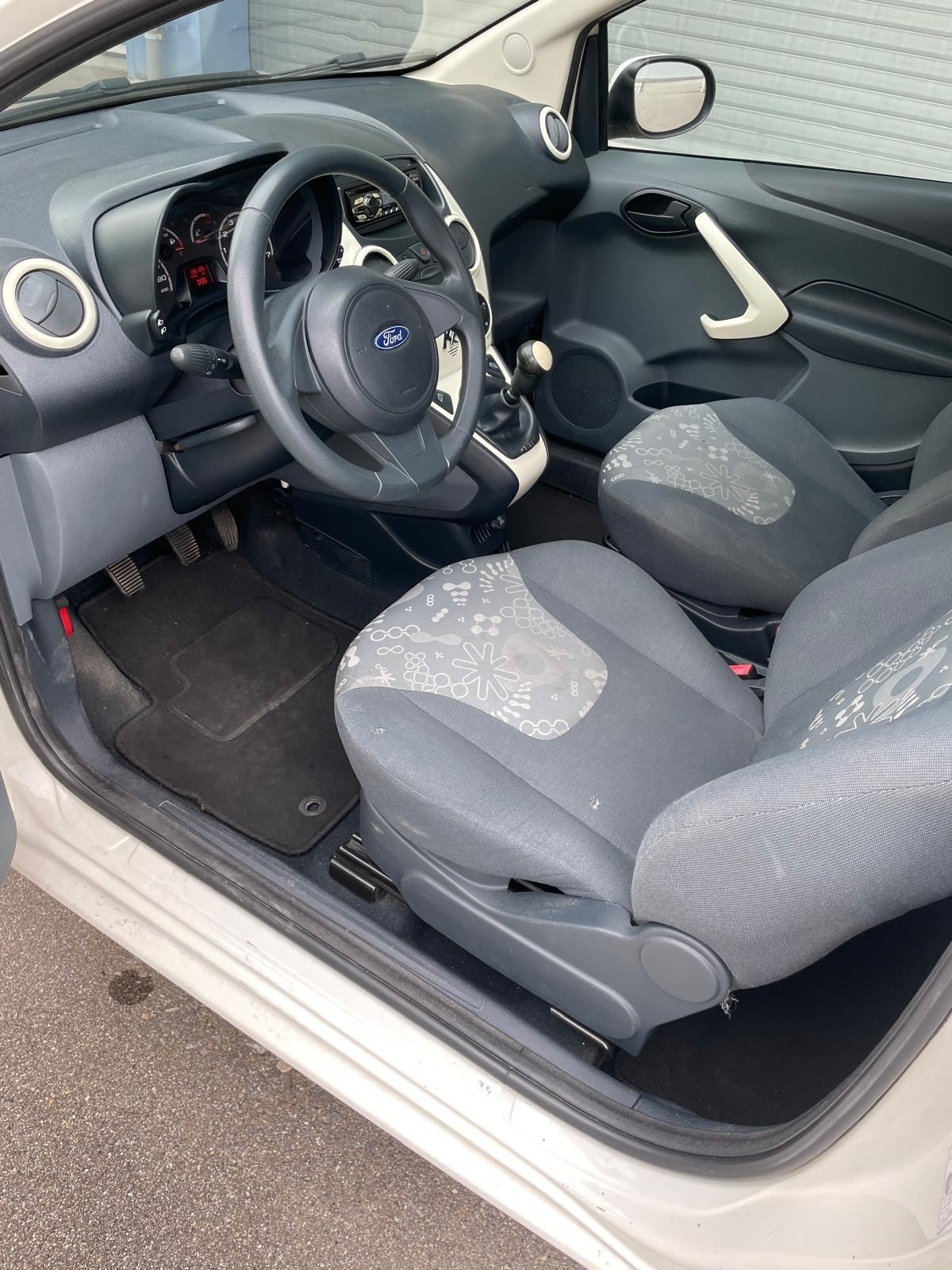 FORD KA 1.25 Ambiente-image-7