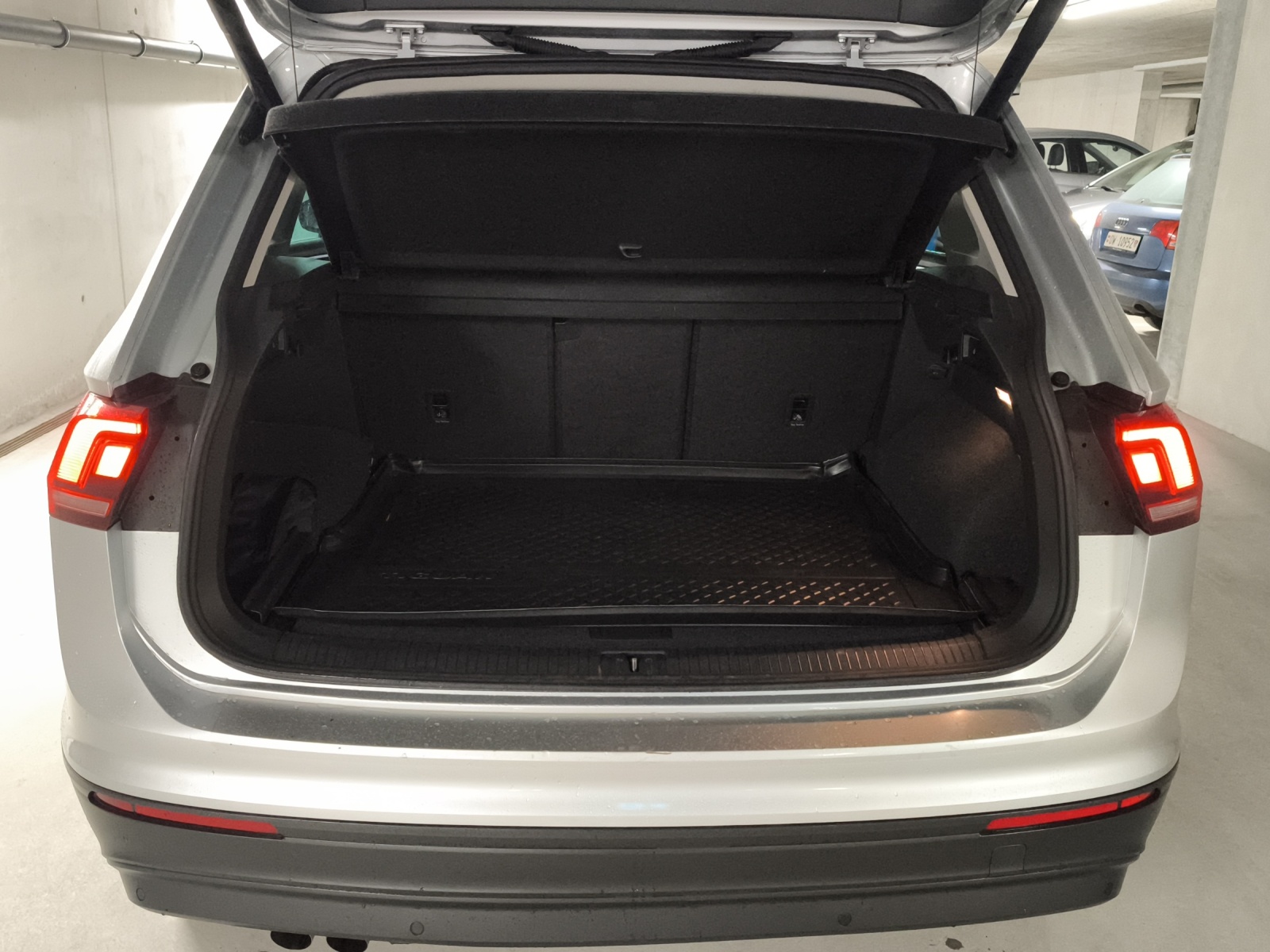 VW Tiguan 2.0TSI Comfortline 4Motion DSG-image-14