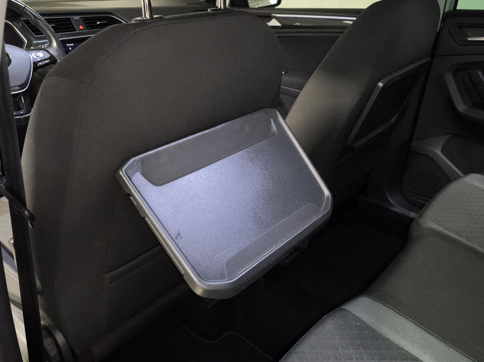 VW Tiguan 2.0TSI Comfortline 4Motion DSG-image-12