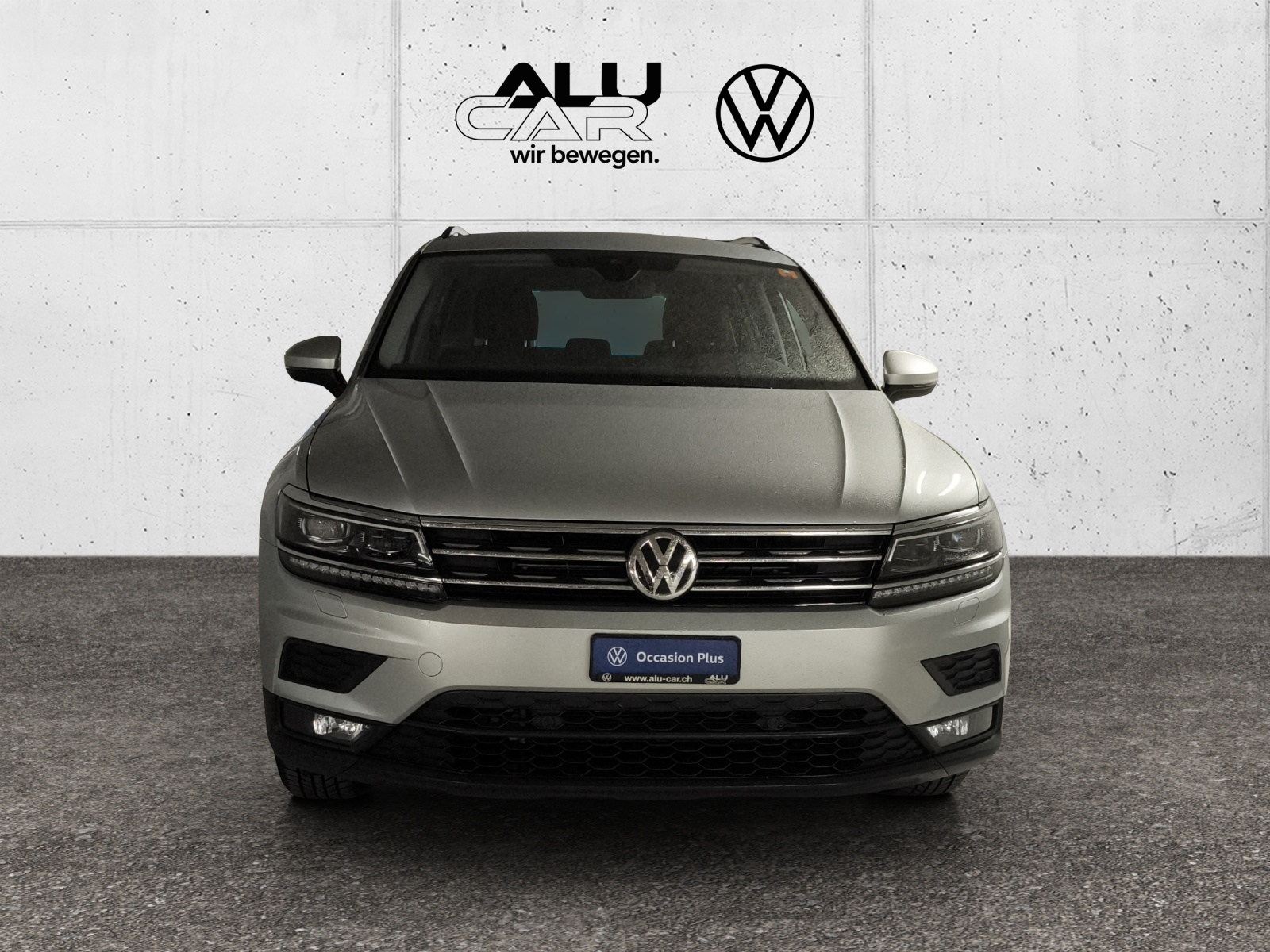 VW Tiguan 2.0TSI Comfortline 4Motion DSG-image-6