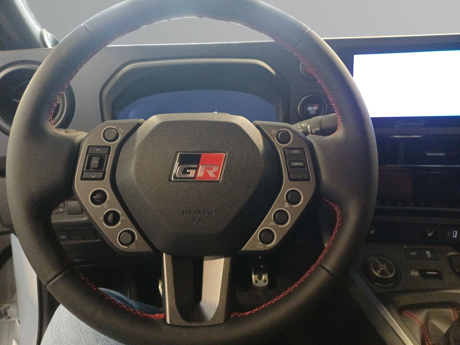 TOYOTA GR Yaris 1.6 Turbo Sport 4x4-image-7