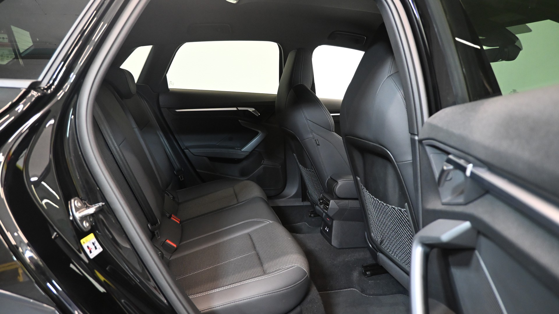 AUDI A3 allstreet 35 TFSI Attraction S-tronic-image-6
