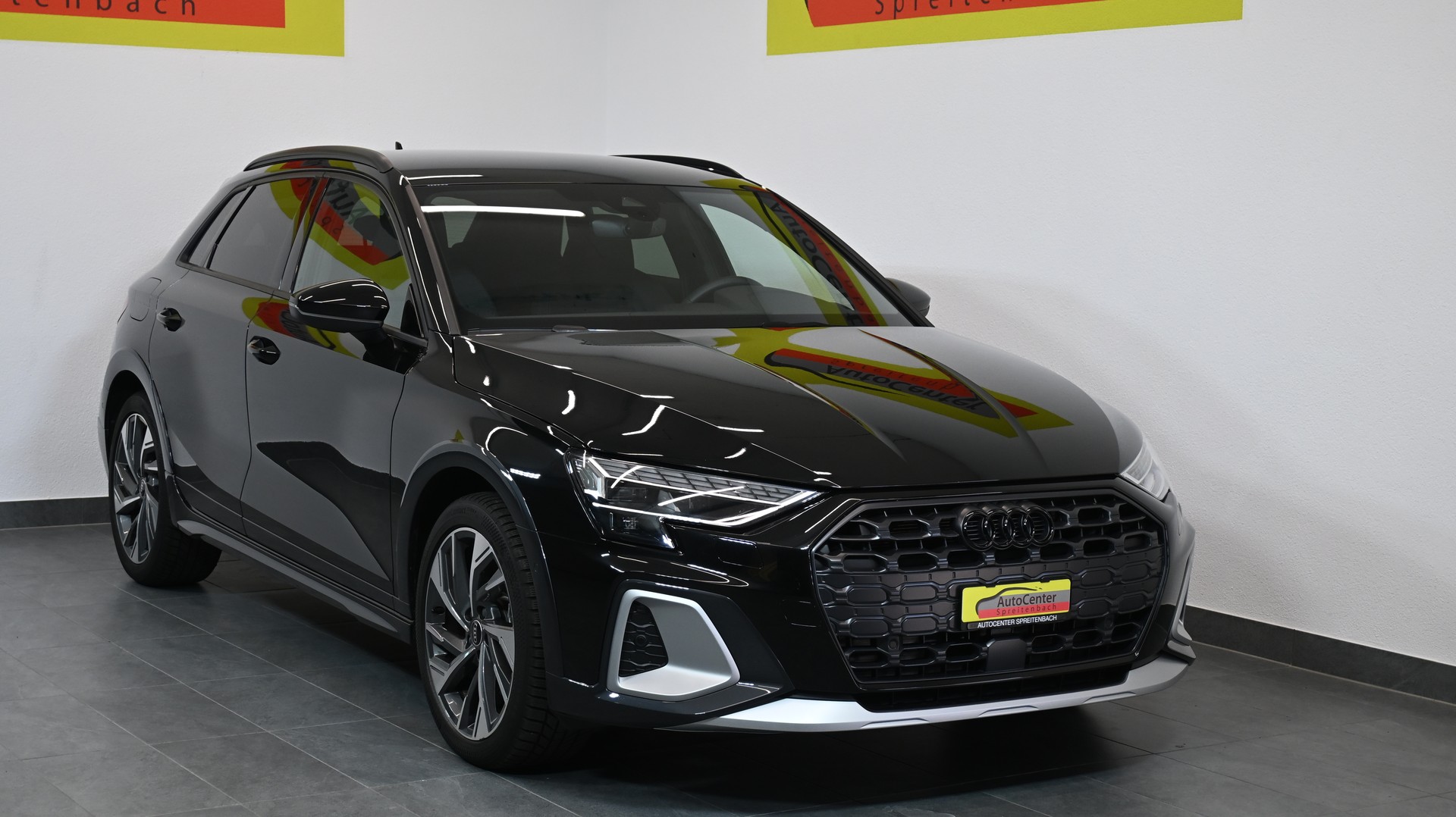 AUDI A3 allstreet 35 TFSI Attraction S-tronic-image-0