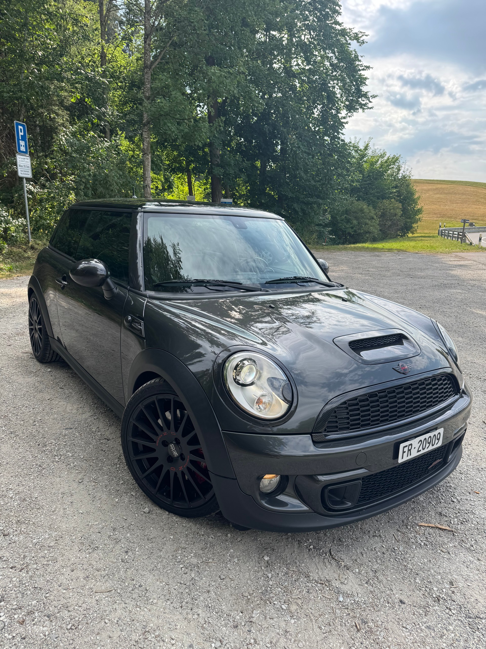 MINI 1.6i John Cooper Works-image-0