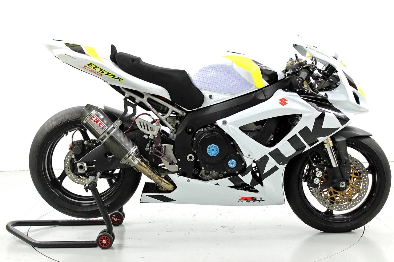 SUZUKI GSX-R 600 Racing-showroom-element-3