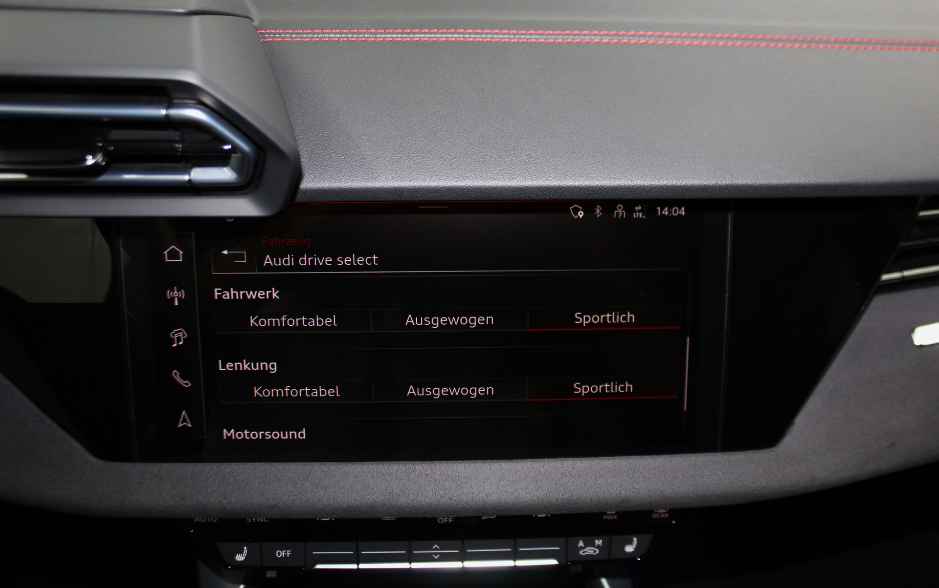 AUDI S3 Sportback TFSI quattro S-tronic 333PS Optikpaket schwarz / CH-Fahrzeug-image-29
