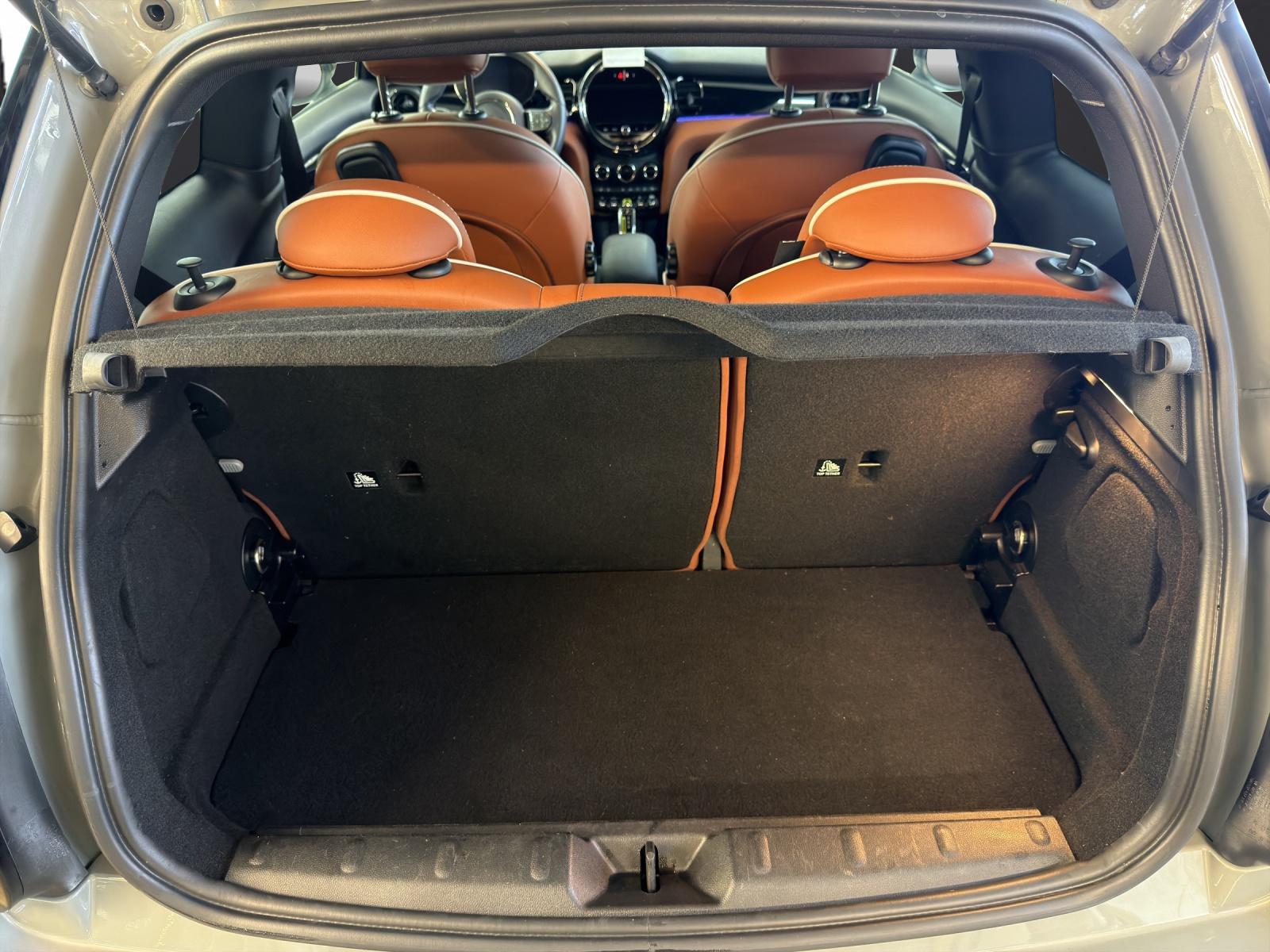 MINI F56 Cooper SE-image-12