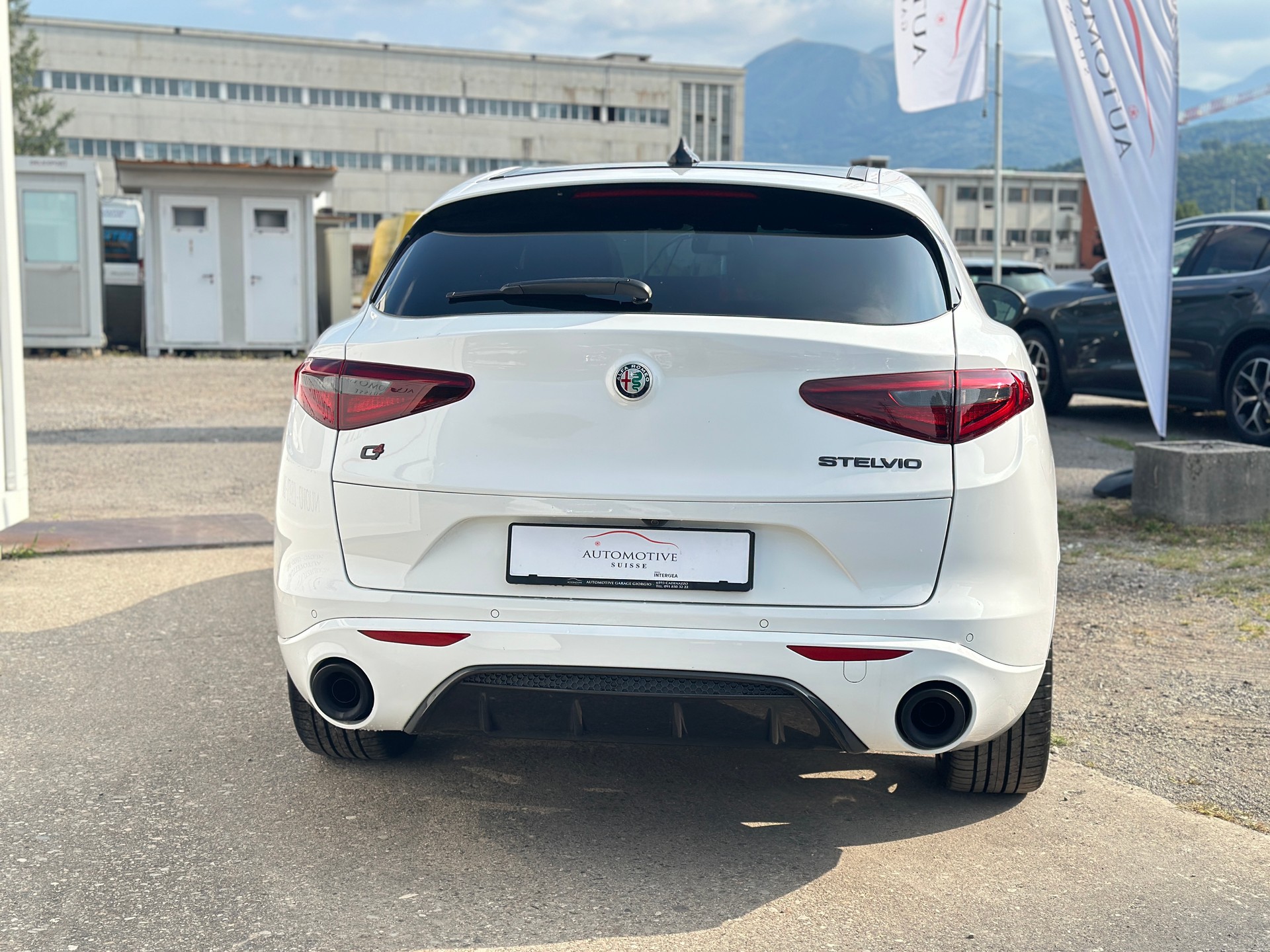 ALFA ROMEO Stelvio 2.0 Veloce 21 Zoll Sky Q4-image-3