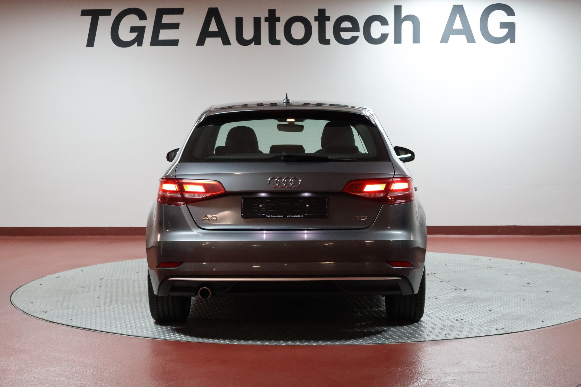 AUDI A3 Sportback-image-19