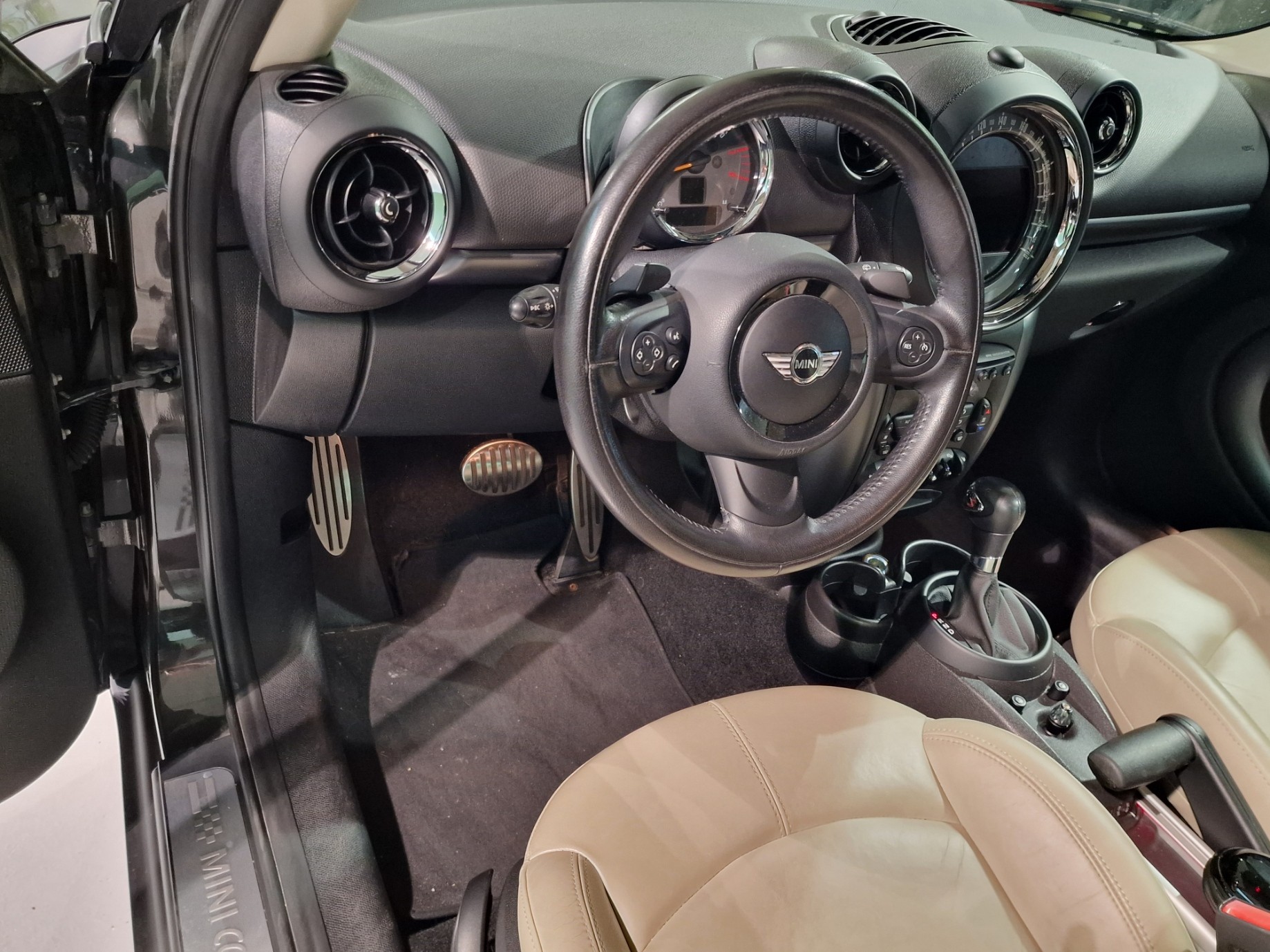 MINI Countryman Cooper S ALL4 Steptronic-image-8