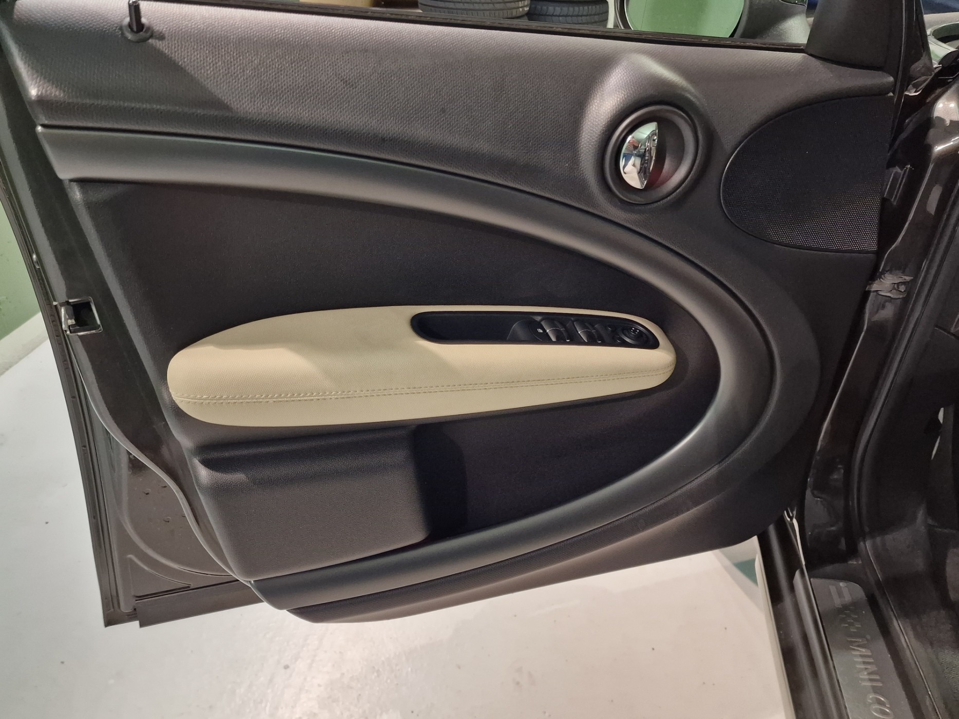 MINI Countryman Cooper S ALL4 Steptronic-image-6