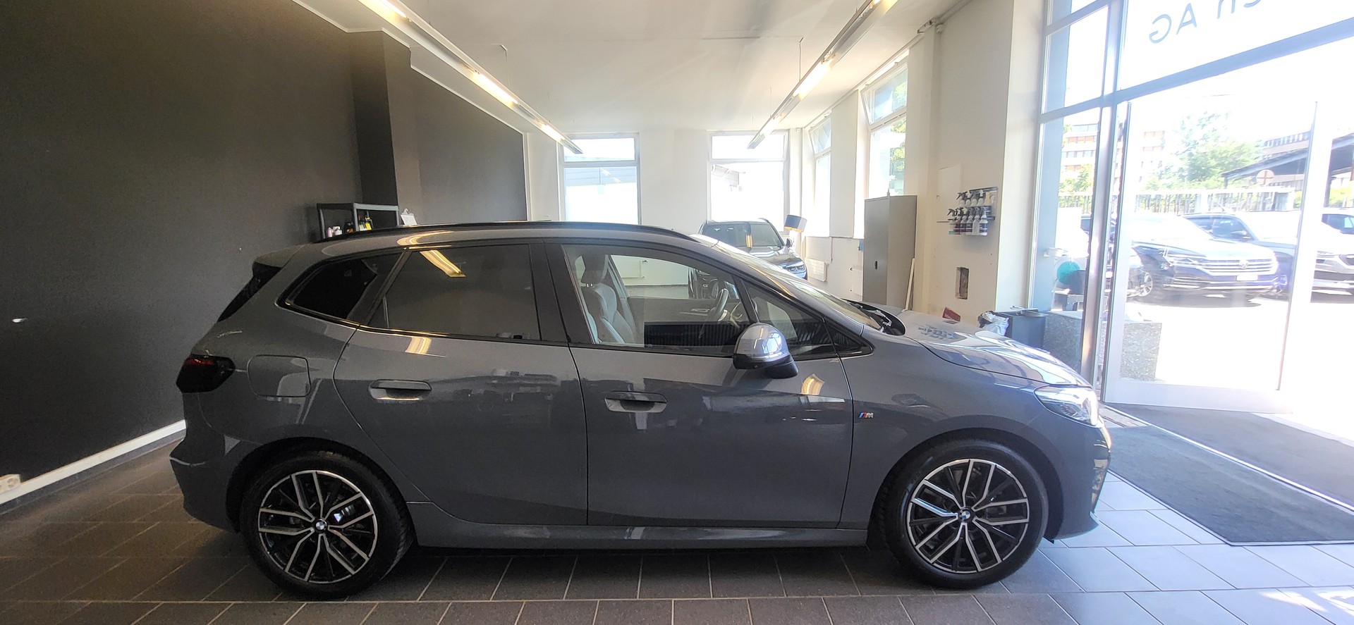 BMW 223i Active Tourer M Sport DKG-image-3