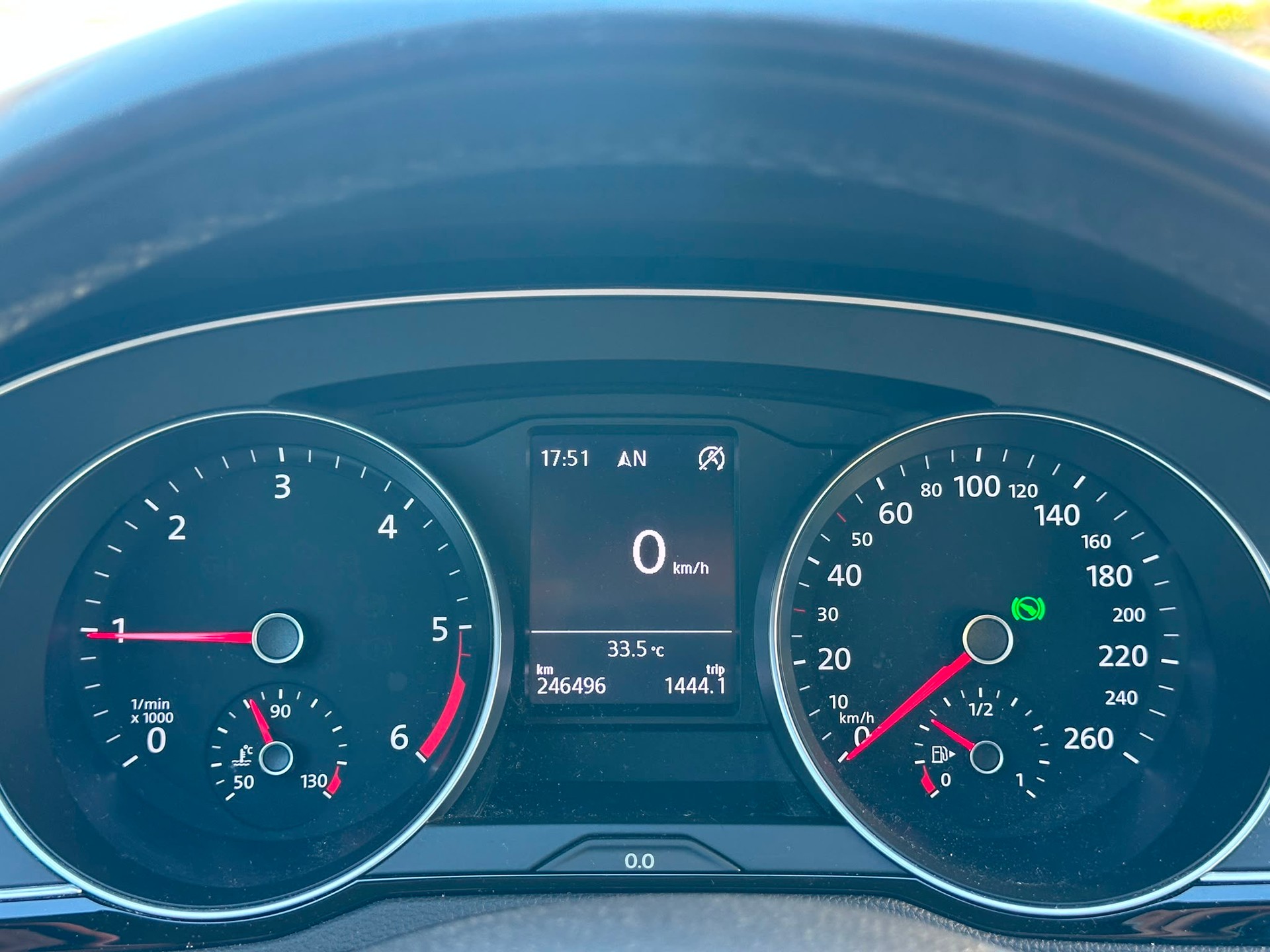 VW Passat Variant 2.0 TDI BMT Trendline DSG-image-6