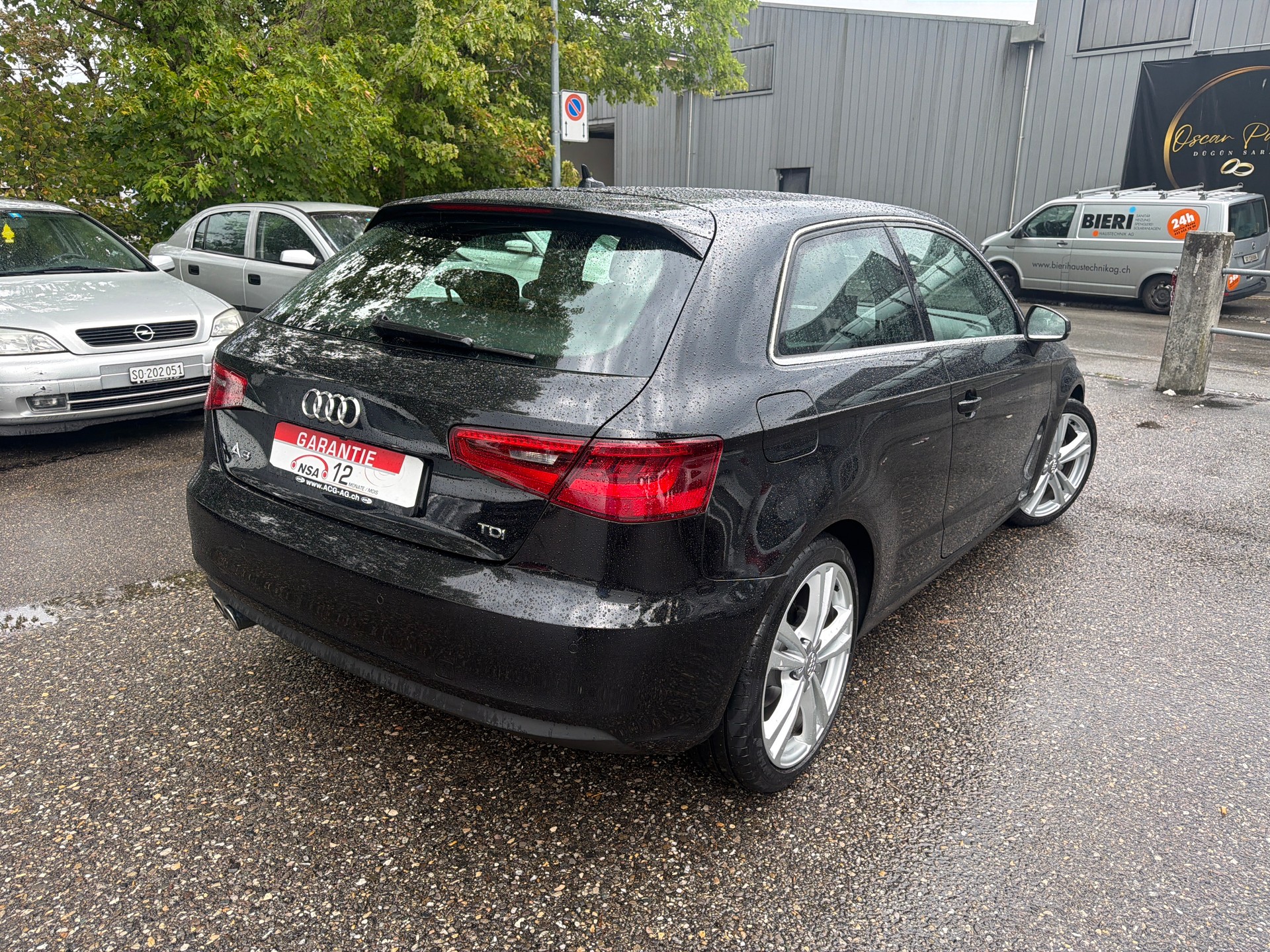 AUDI A3 2.0 TDI Ambition S-tronic ** Navigation ** Xenon ** Tempomat ** PDC V&H- RF-Kamera ** Frisch Ab MFK-image-4