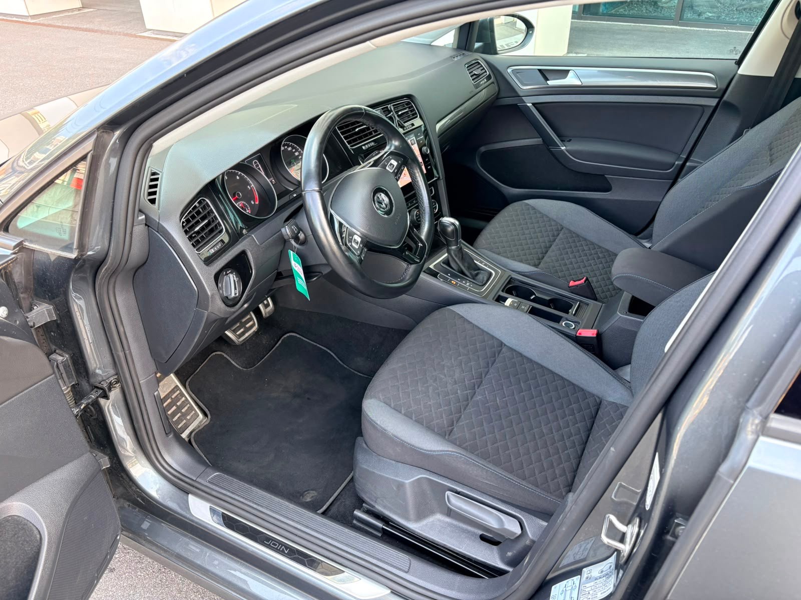 VW Golf 7.5-image-8