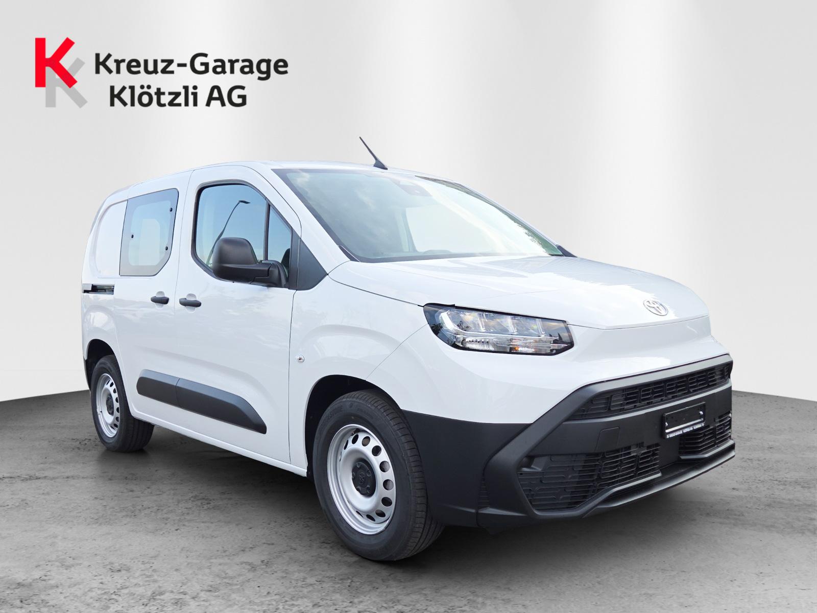 TOYOTA PROACE CITY Van L1 52KWh Active-image-0