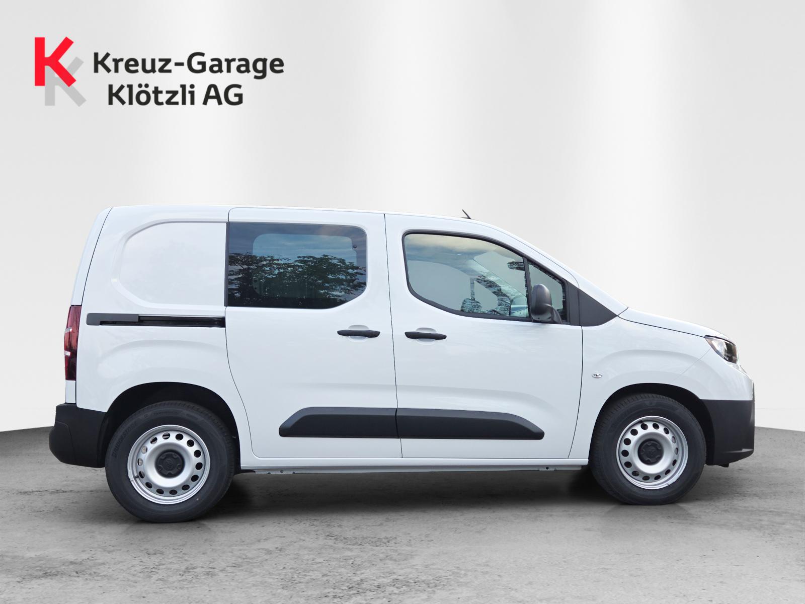 TOYOTA PROACE CITY Van L1 52KWh Active-image-1