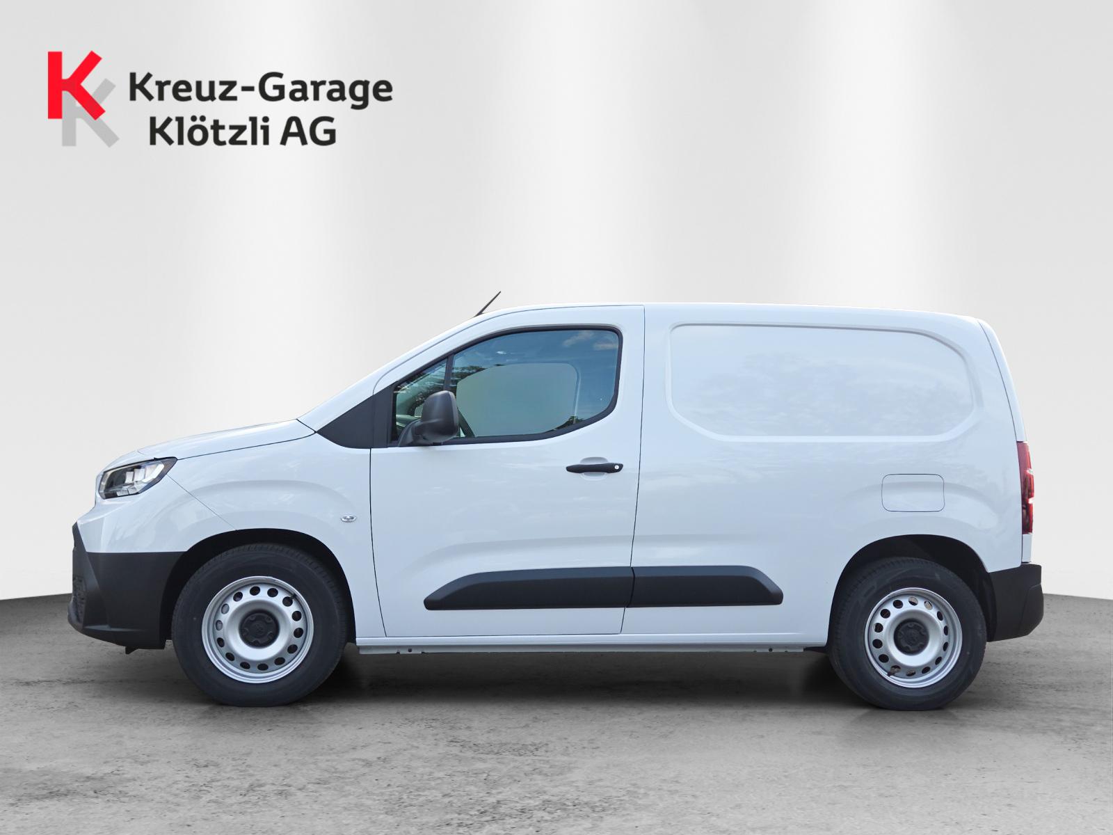 TOYOTA PROACE CITY Van L1 52KWh Active-image-5