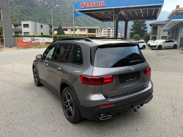 MERCEDES-BENZ GLB 220 d 4Matic AMG Line 8G-Tronic-image-8