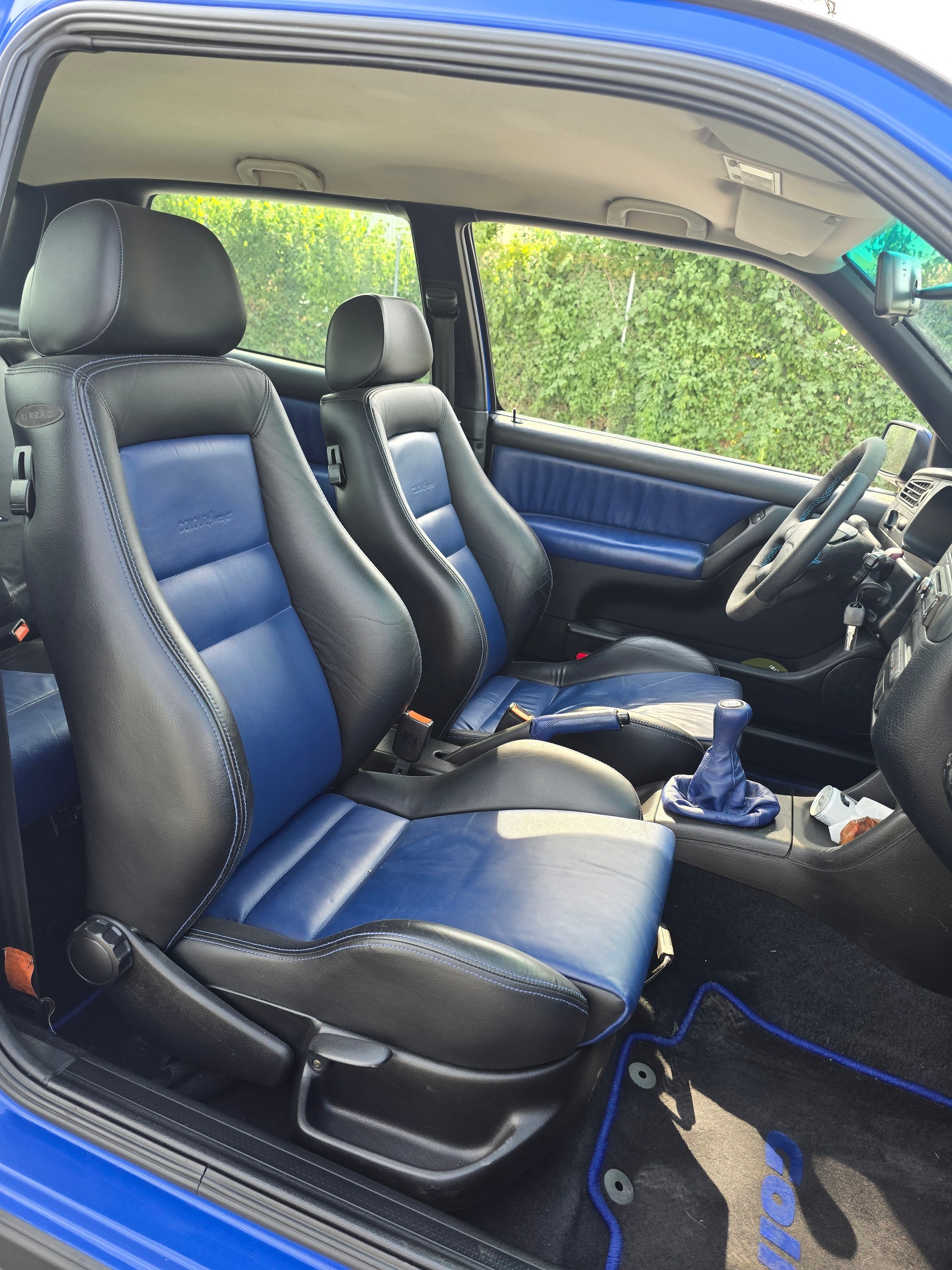 VW Golf 2800 VR6 Edition Turbo-image-12