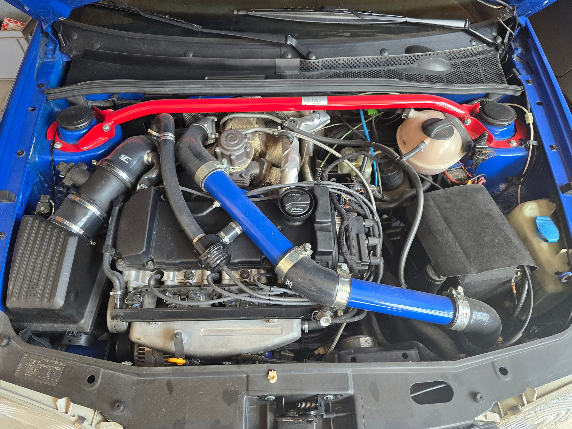 VW Golf 2800 VR6 Edition Turbo-image-13