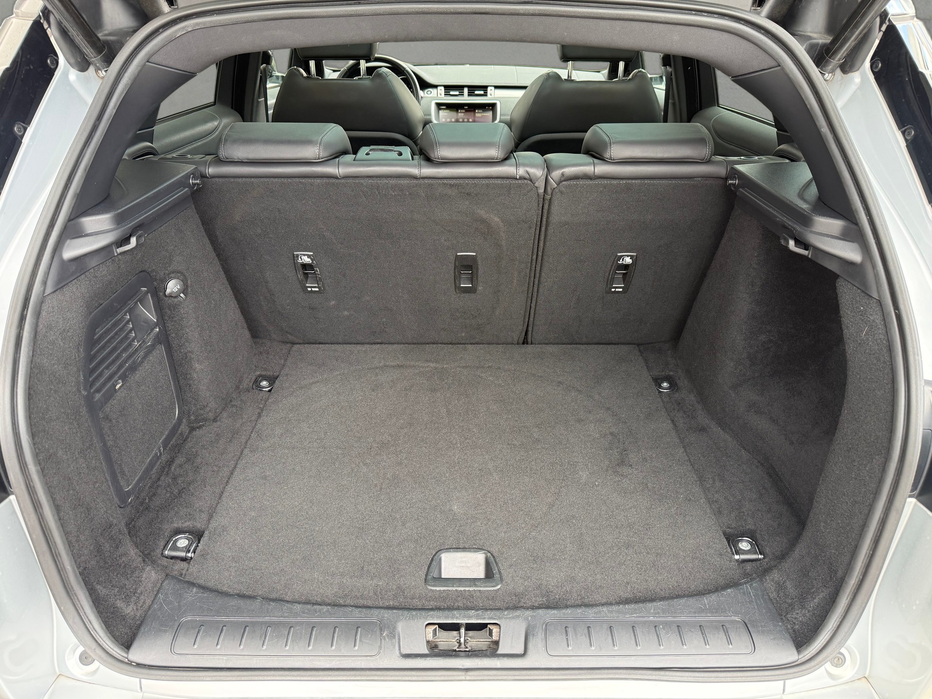 LAND ROVER Range Rover Evoque 2.0 TD4 Autobiography AT9-image-13