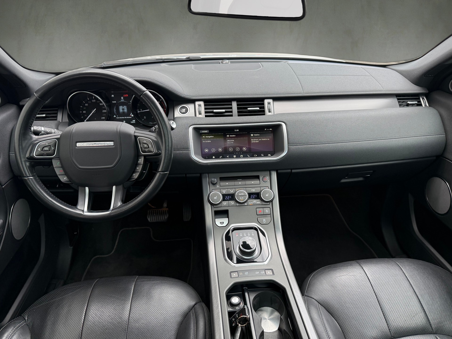 LAND ROVER Range Rover Evoque 2.0 TD4 Autobiography AT9-image-9
