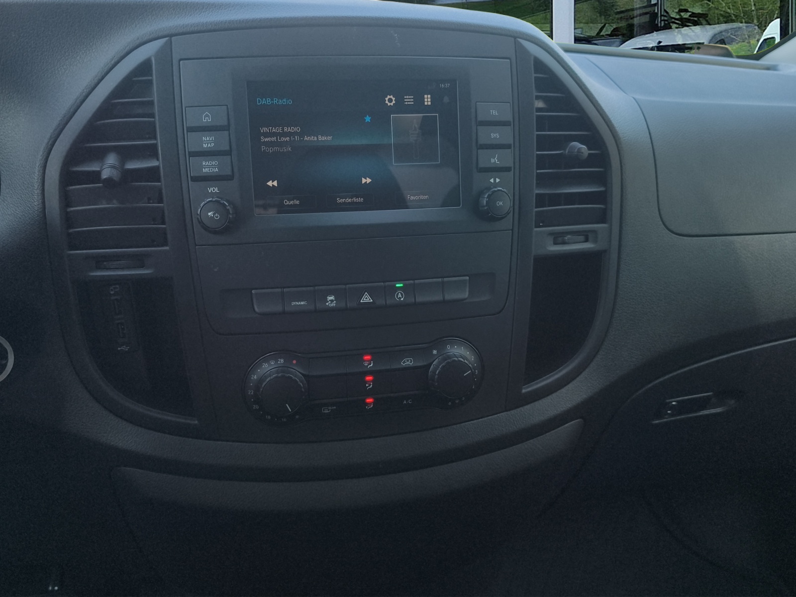 MERCEDES-BENZ Vito 114 CDI Extralang 9G-Tronic 4M Pro-image-10