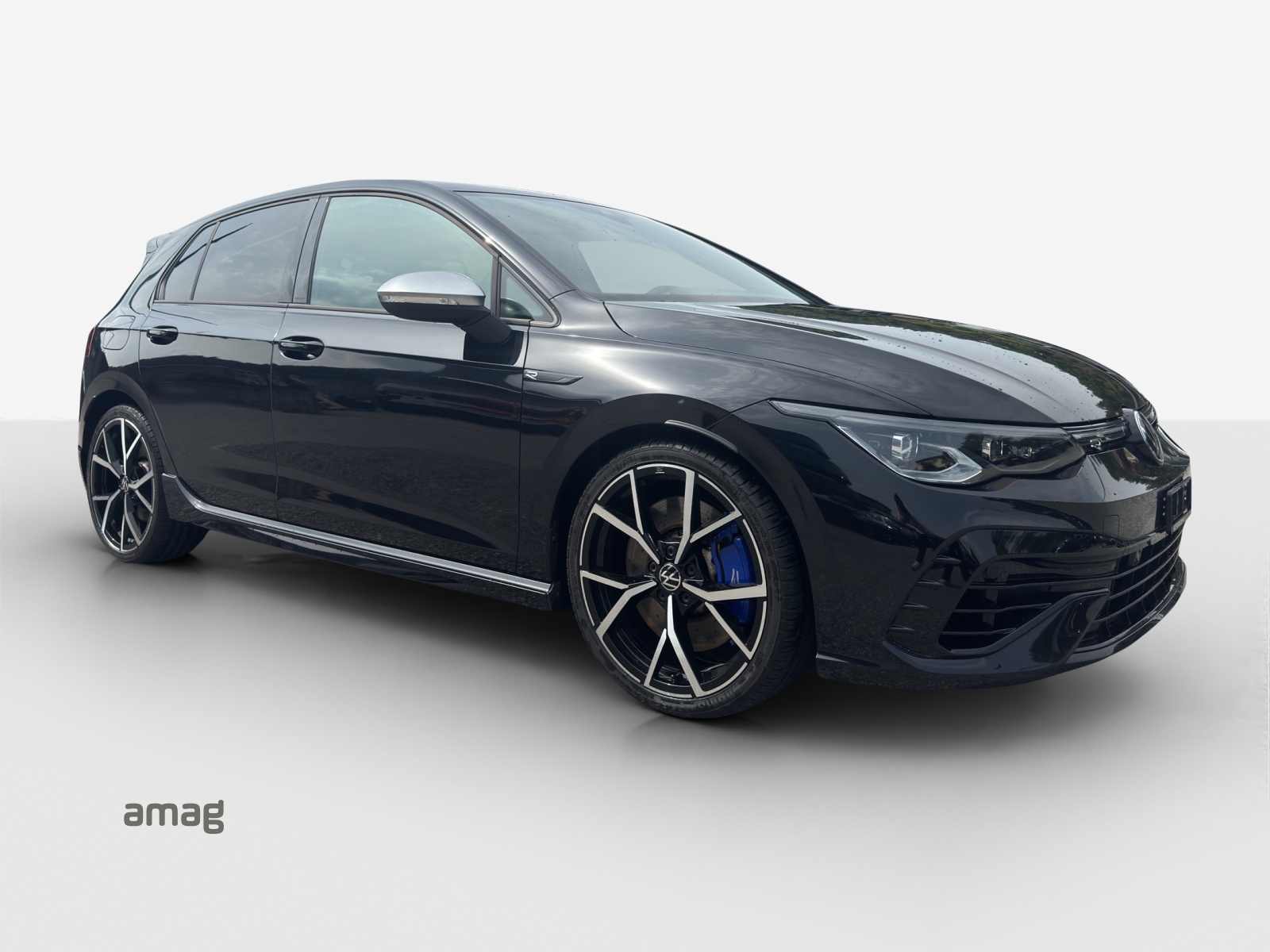 VW Golf 2.0 TSI R DSG 4Motion-image-5