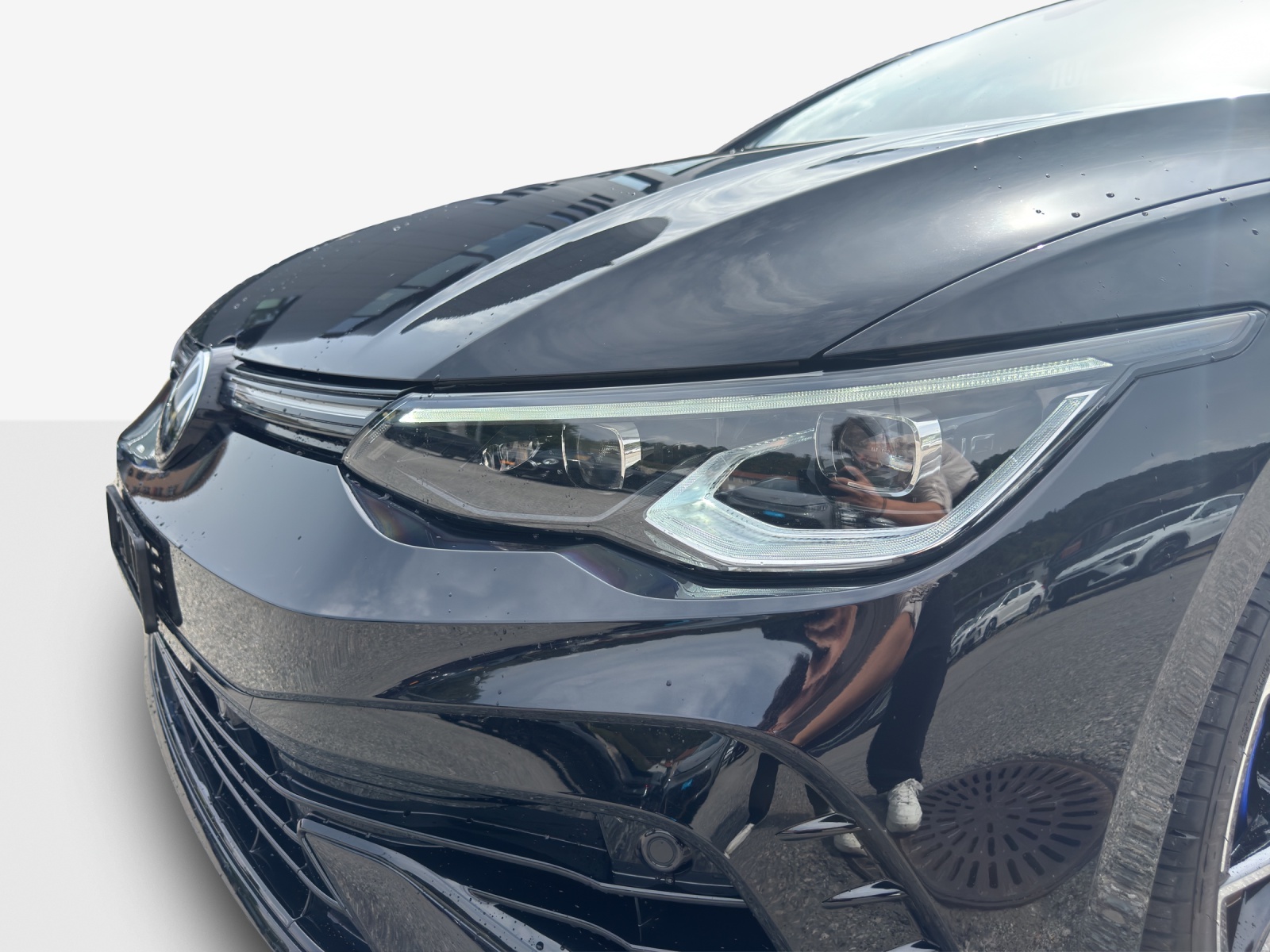 VW Golf 2.0 TSI R DSG 4Motion-image-15
