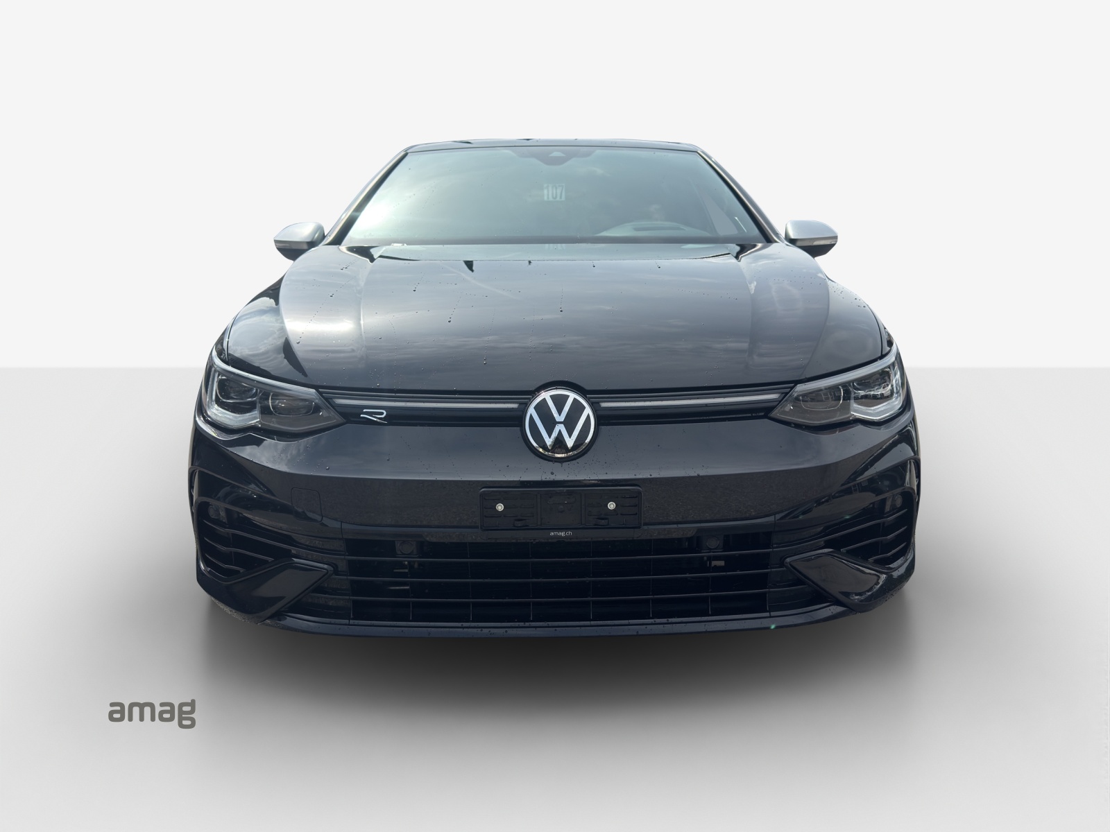 VW Golf 2.0 TSI R DSG 4Motion-image-6