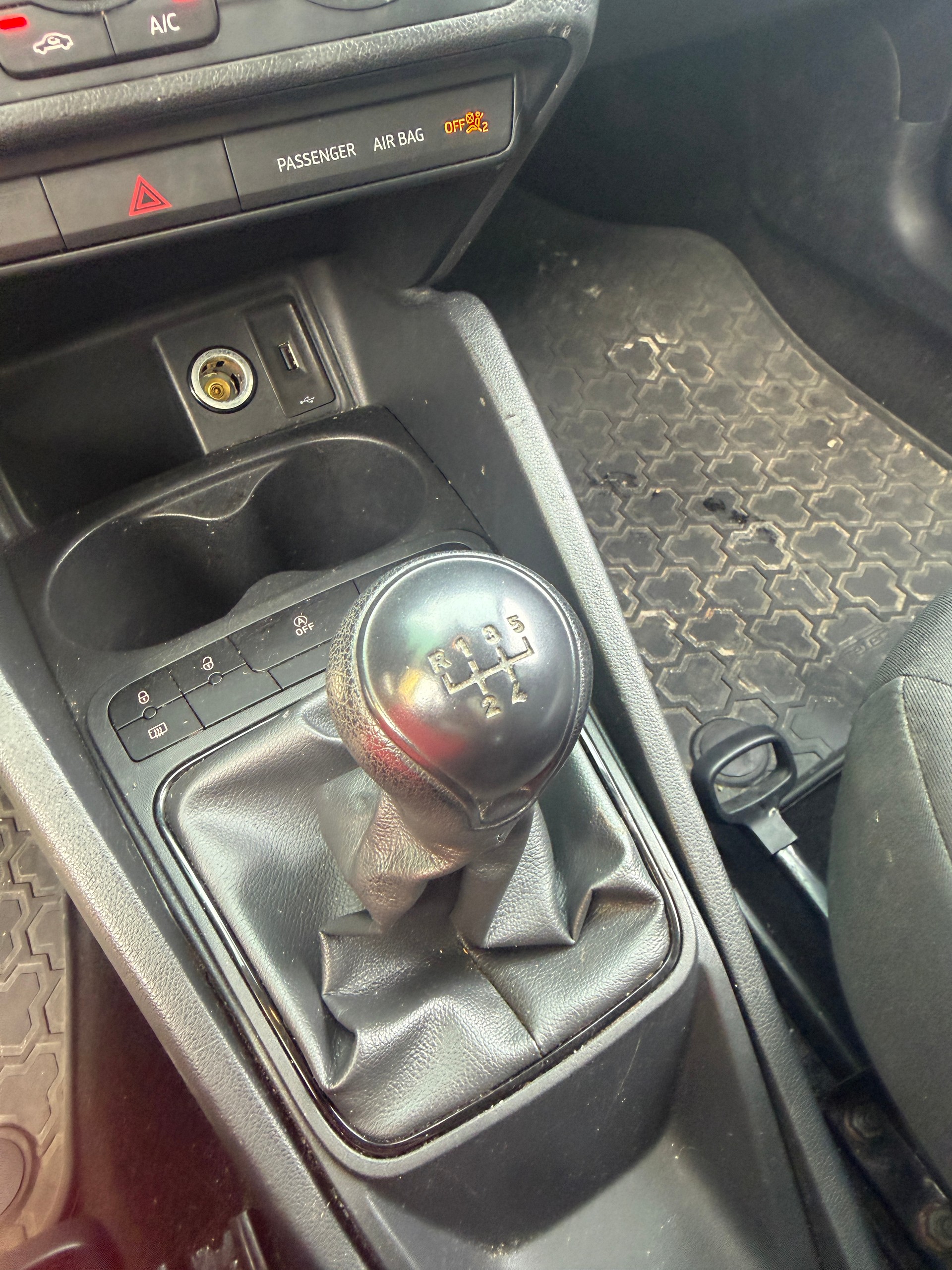 SEAT Ibiza 1.0 EcoTSI Style-image-10