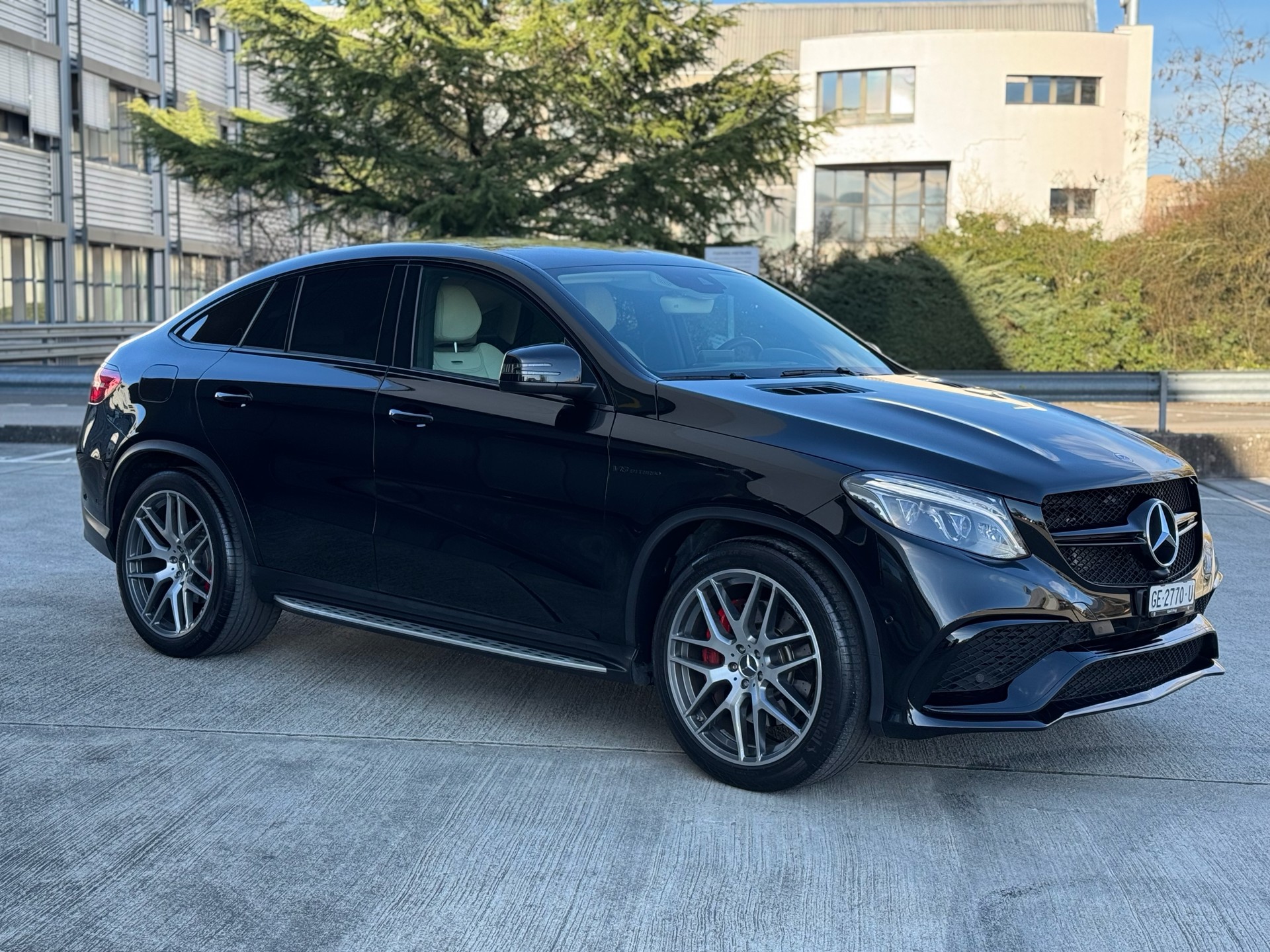 MERCEDES-BENZ GLE Coupé 63 S AMG 4Matic Speedshift-image-2