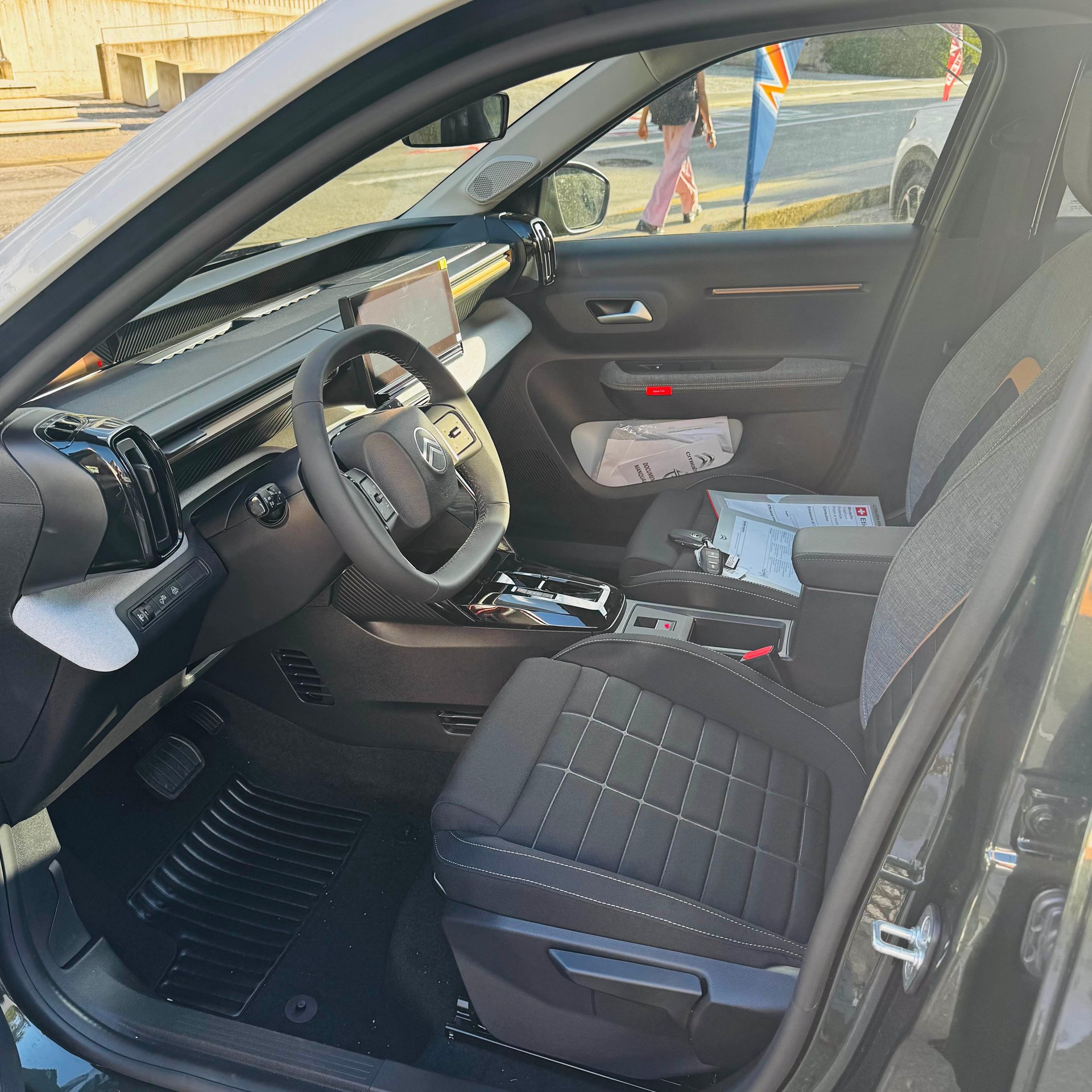 CITROEN NEW C3 Aircross 1.2 Hybrid Business-image-8