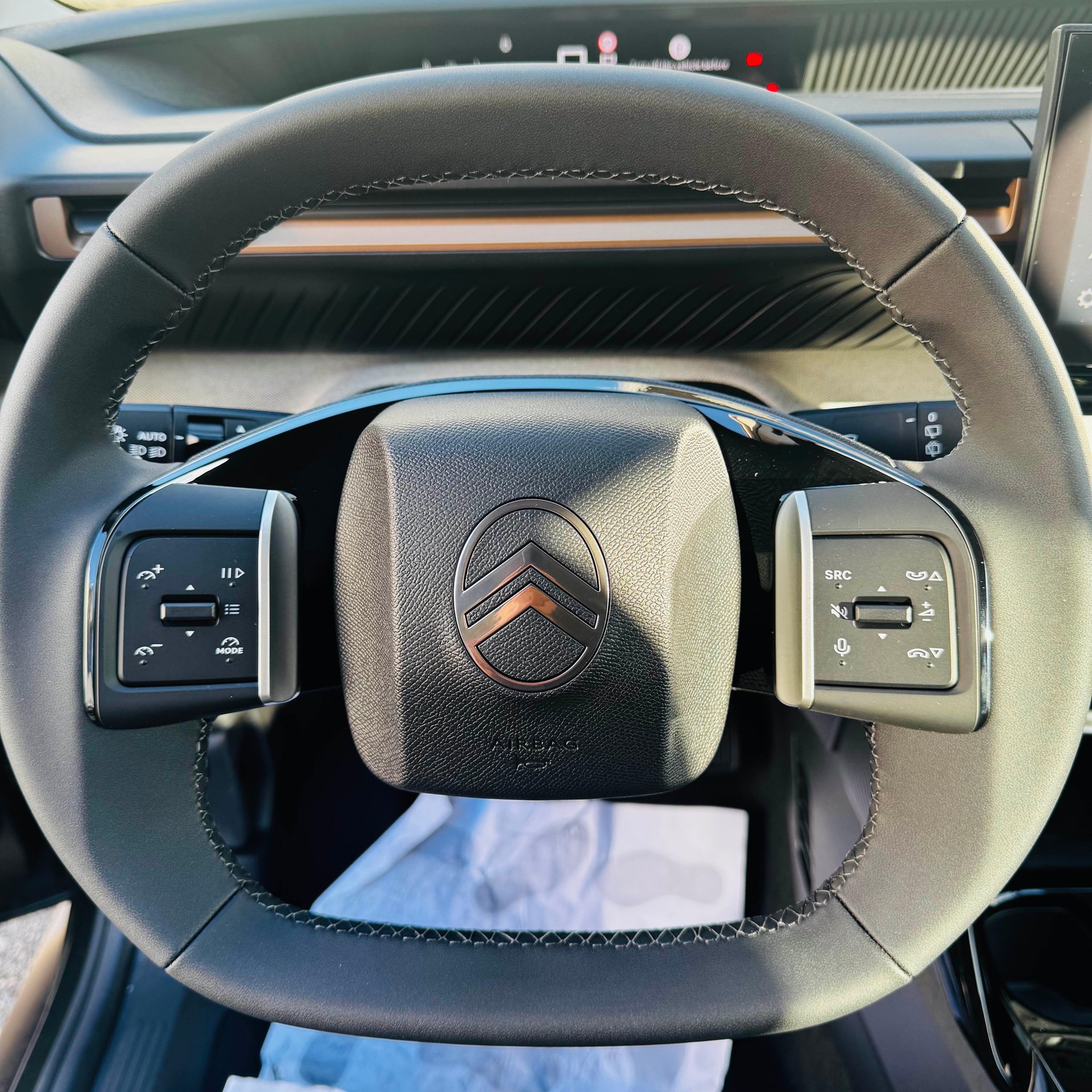 CITROEN NEW C3 Aircross 1.2 Hybrid Business-image-10