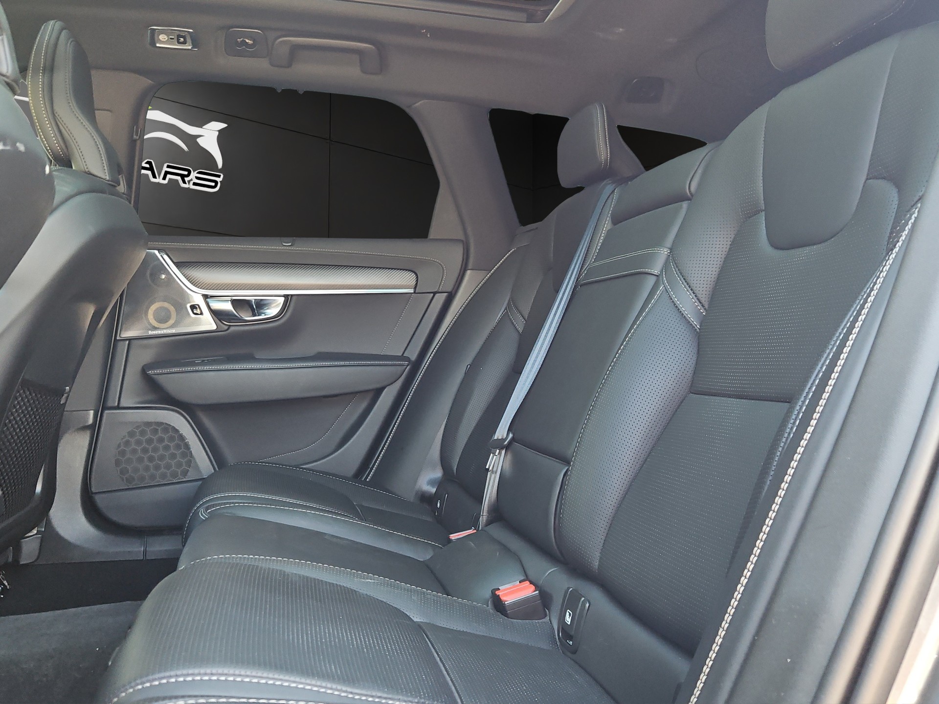 VOLVO V90 T6 AWD R-Design Geartronic-image-21