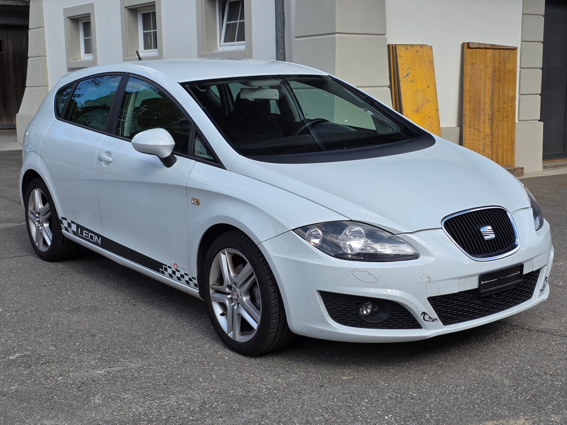 SEAT Leon 1.4 TSI COPA Style-image-1