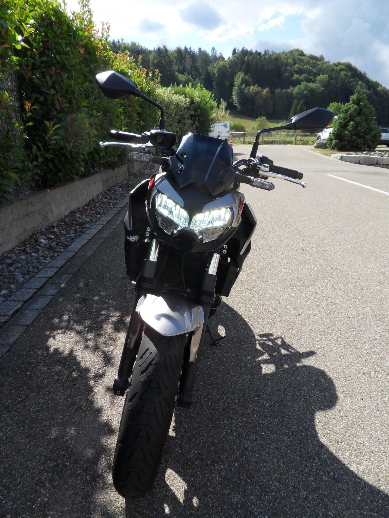 KAWASAKI Z 650-image-10