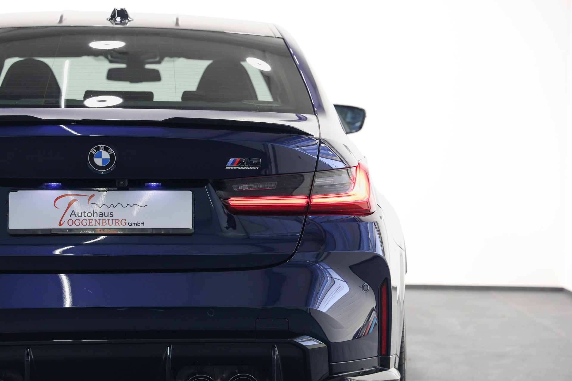BMW M3 Competition M xDrive LCI *530PS*Werksgarantie bis 08.2028*-image-14