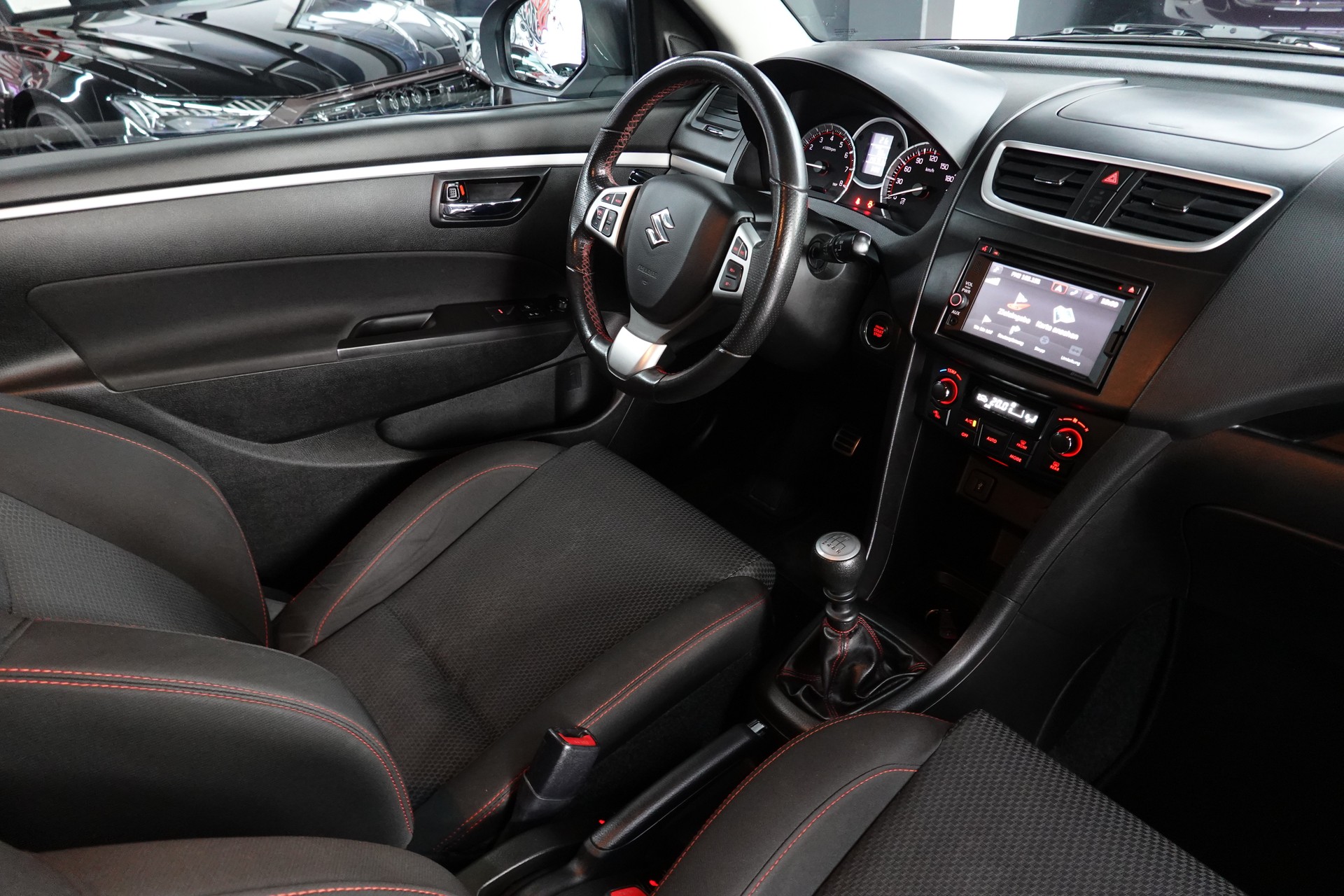 SUZUKI SWIFT 1.6i 16V SPORT PERL CH-FZ-image-30