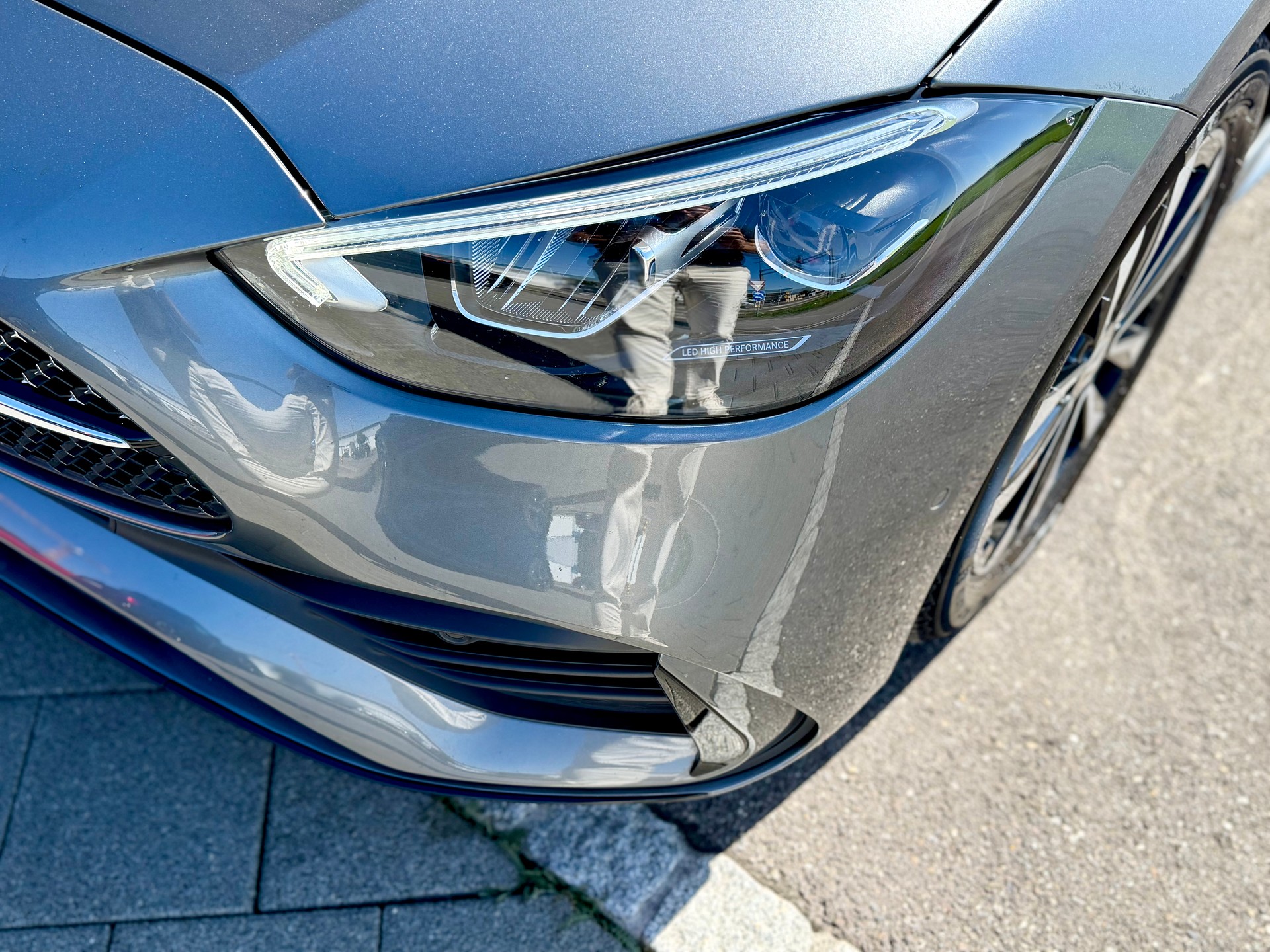 MERCEDES-BENZ C 300e AMG Line 4 Matic EQ Hybrid-image-4