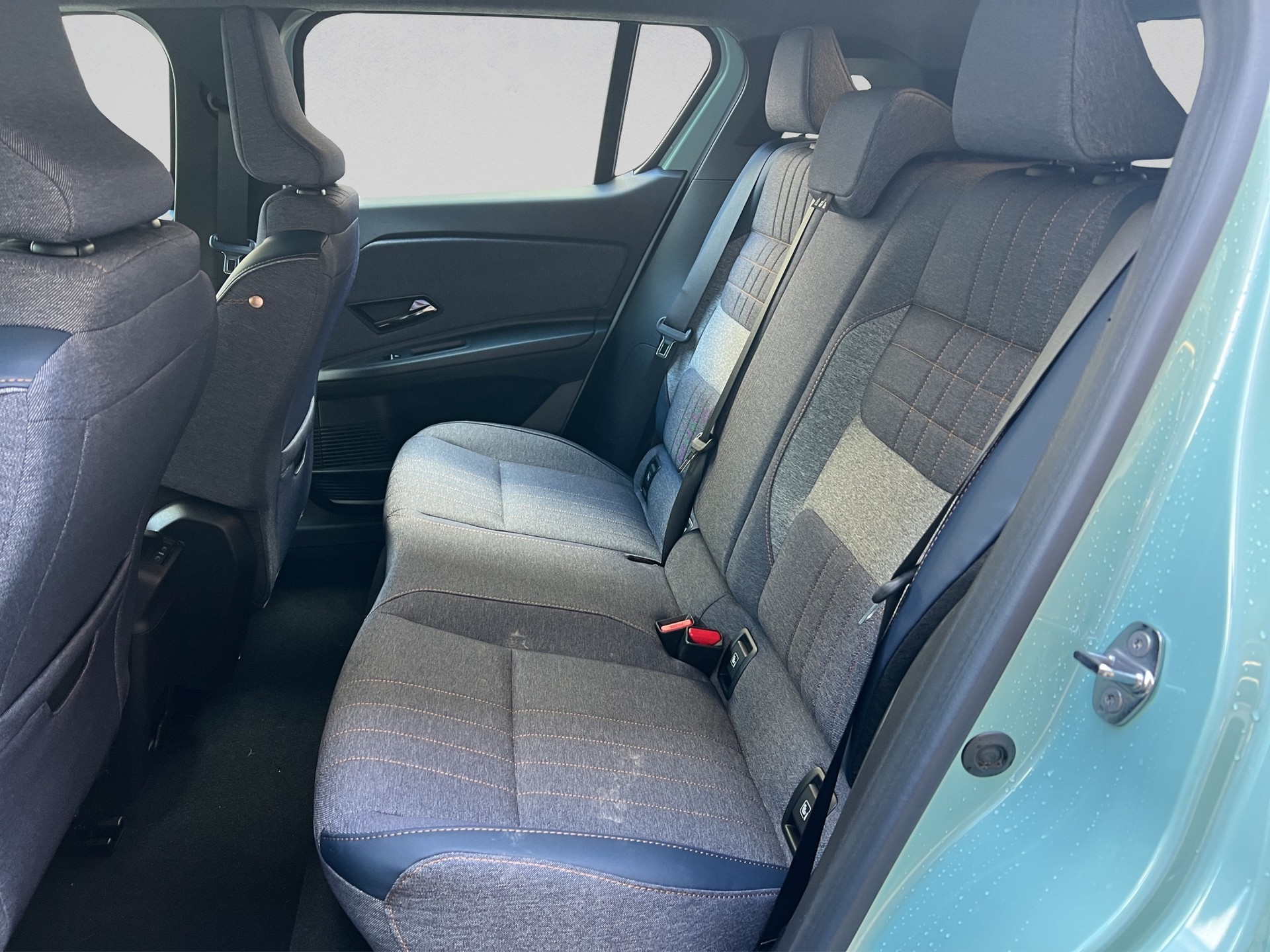 RENAULT R4 E-Tech Comfort Range 52 kWh Techno-image-7