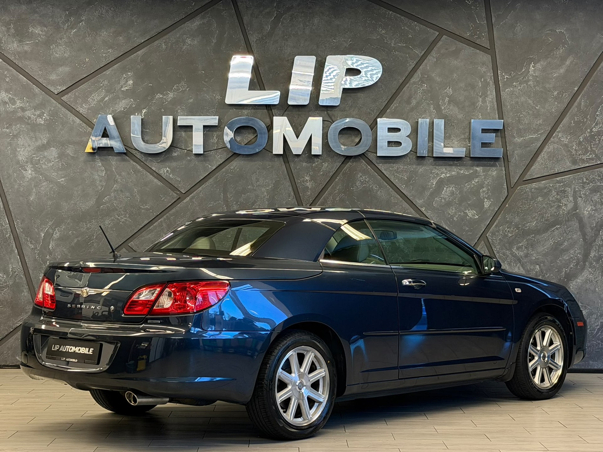 CHRYSLER Sebring 2.7 V6 Limited (LX)-image-7