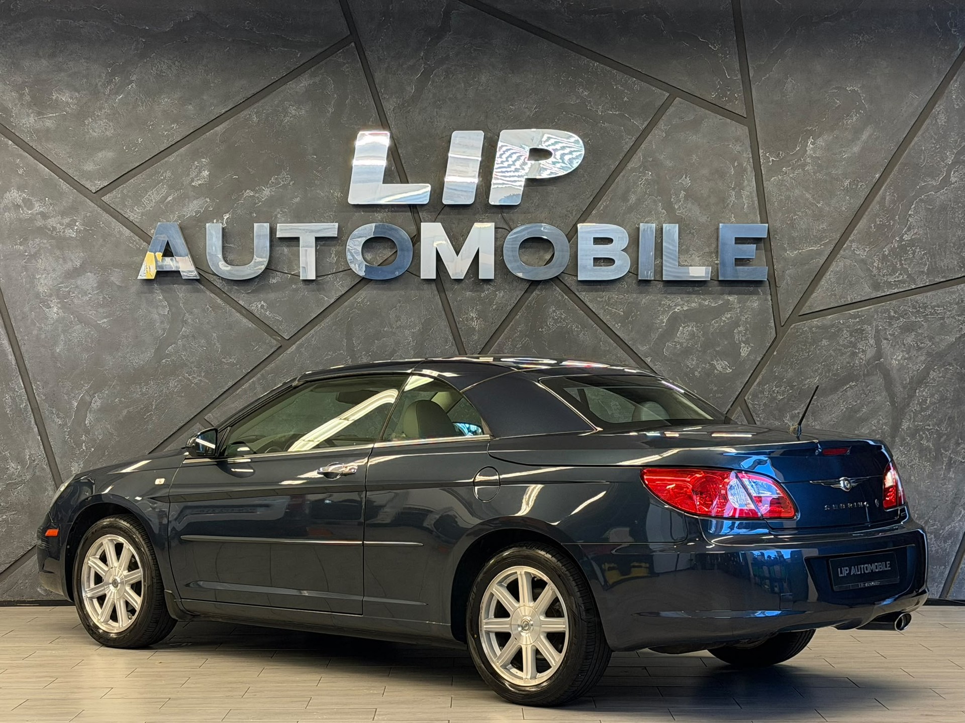 CHRYSLER Sebring 2.7 V6 Limited (LX)-image-9