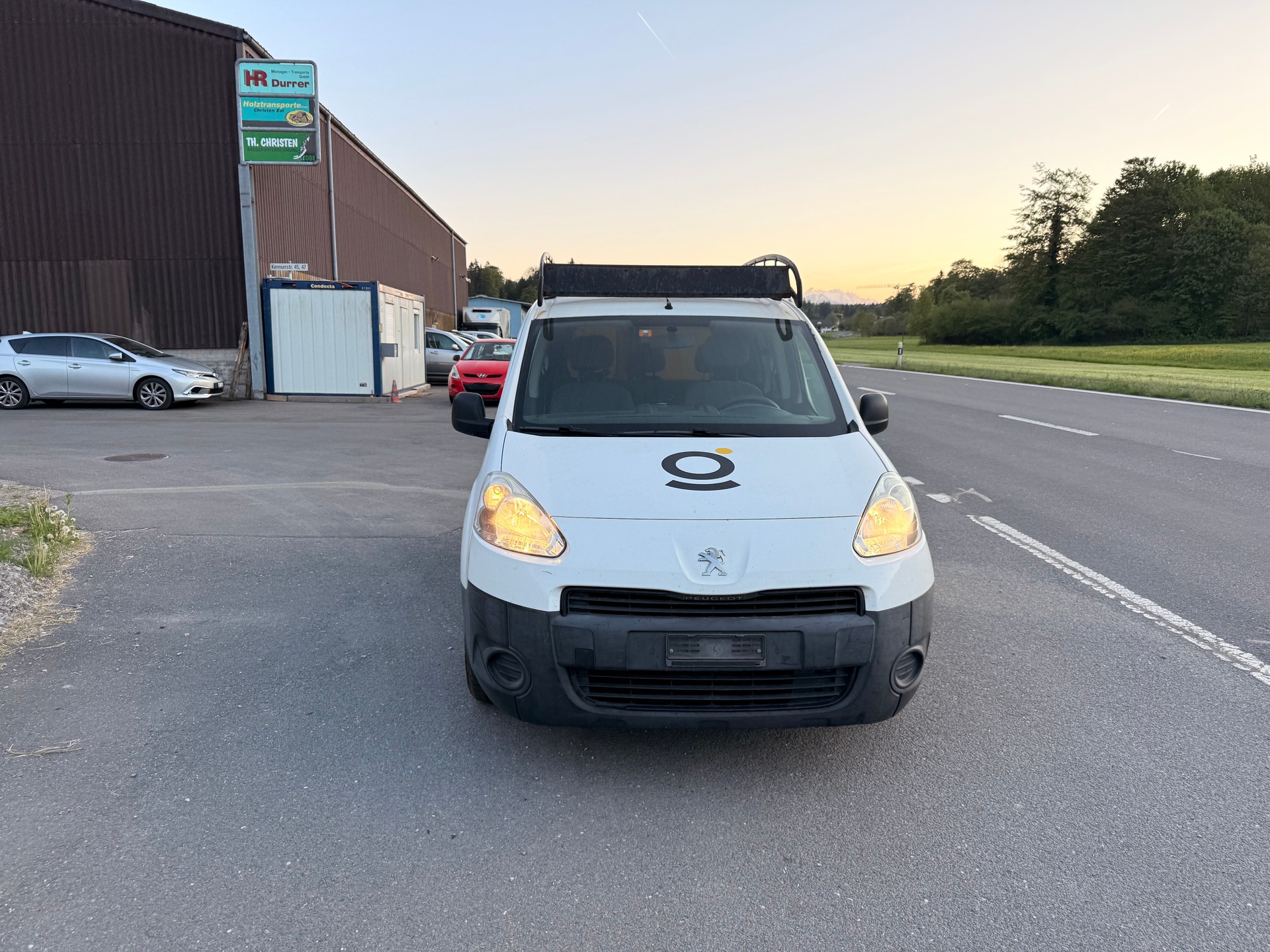 PEUGEOT Partner 1.6 Active-image-2