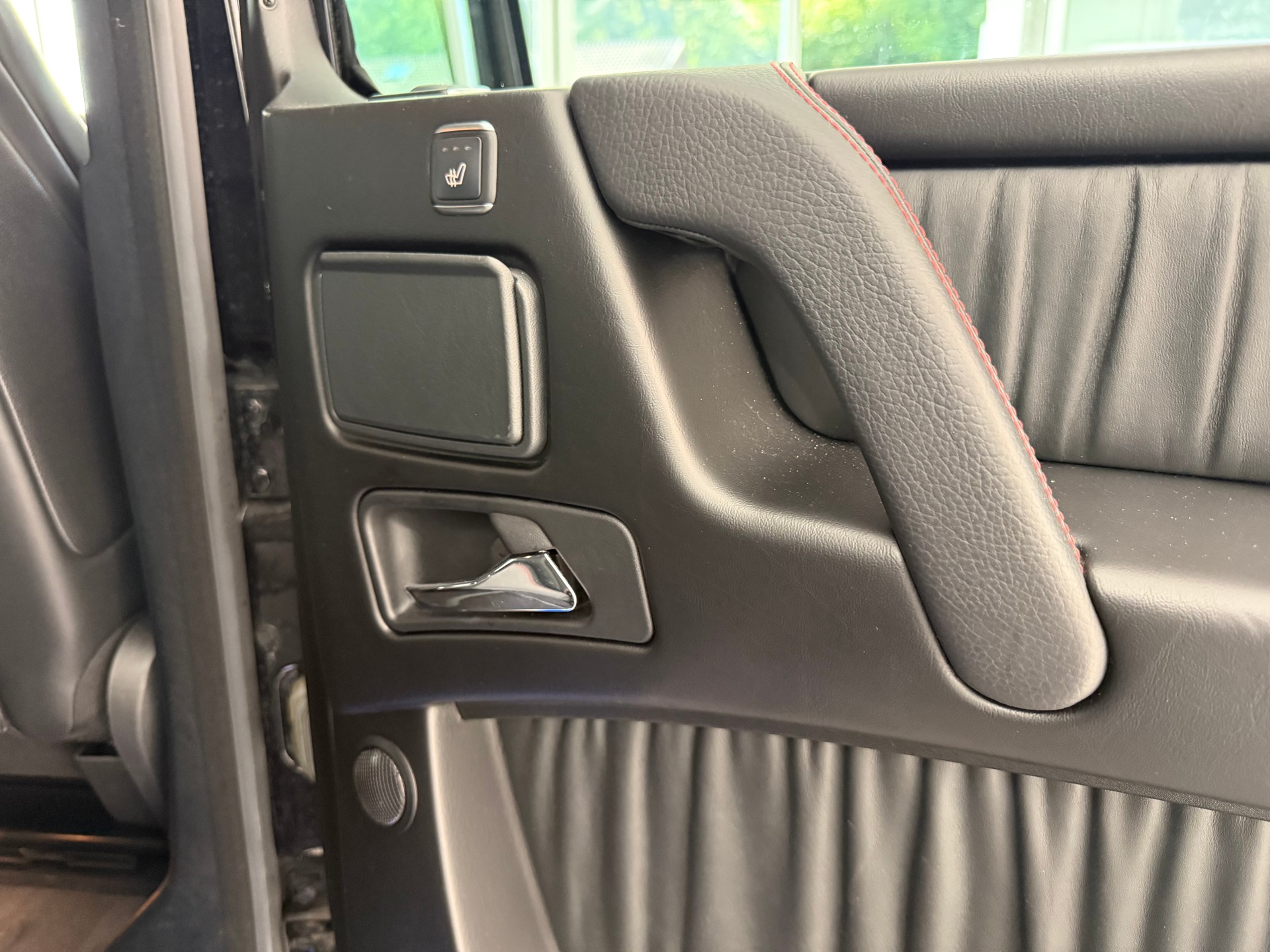 MERCEDES-BENZ G 500 designo manufaktur Edition 7G-Tronic-image-17