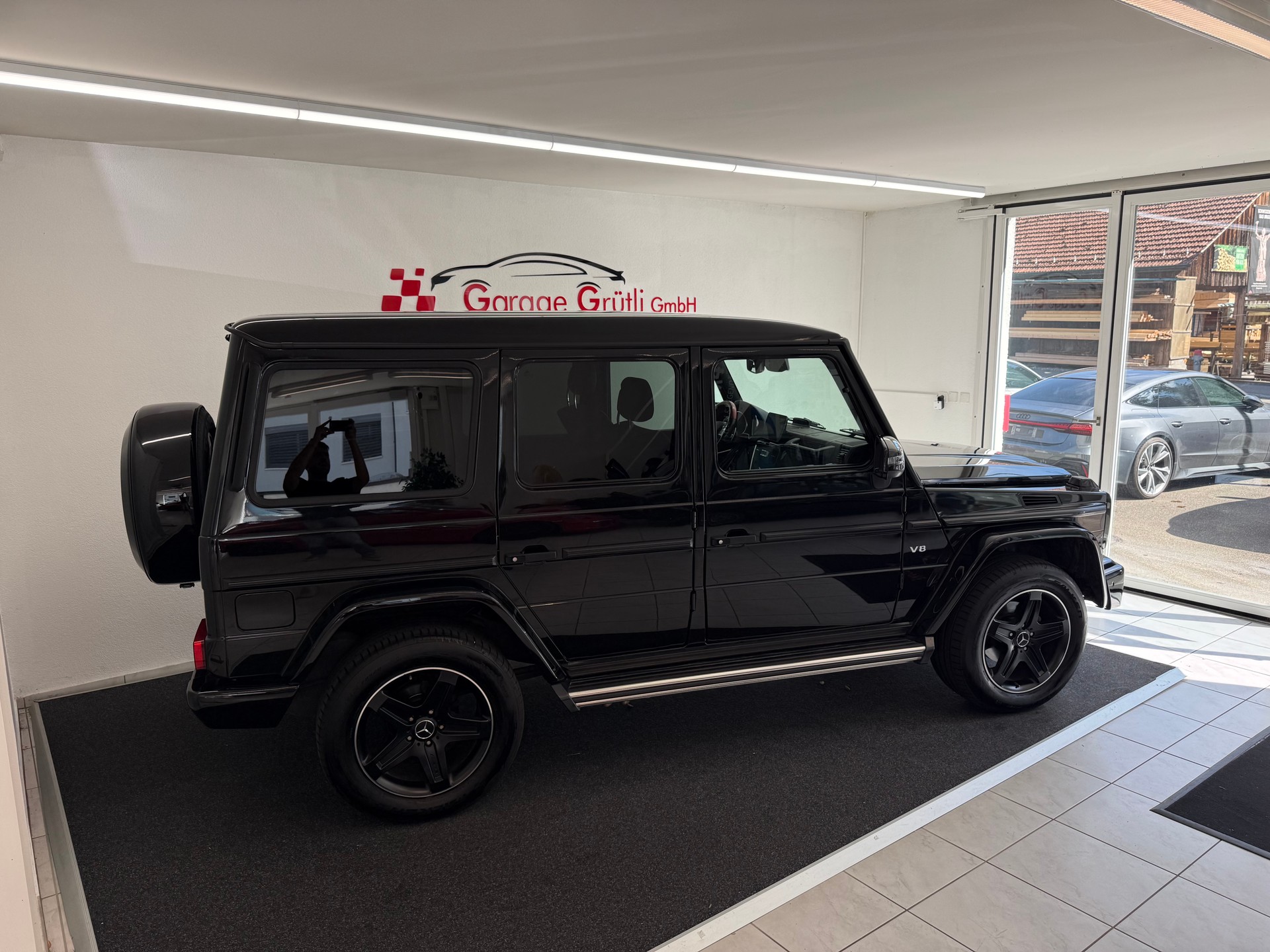 MERCEDES-BENZ G 500 designo manufaktur Edition 7G-Tronic-image-2