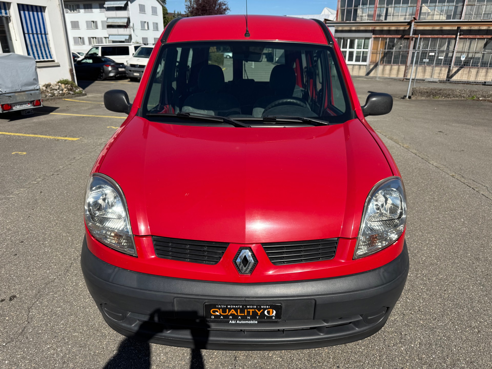 RENAULT Kangoo 1.2 16V Privilège-image-1