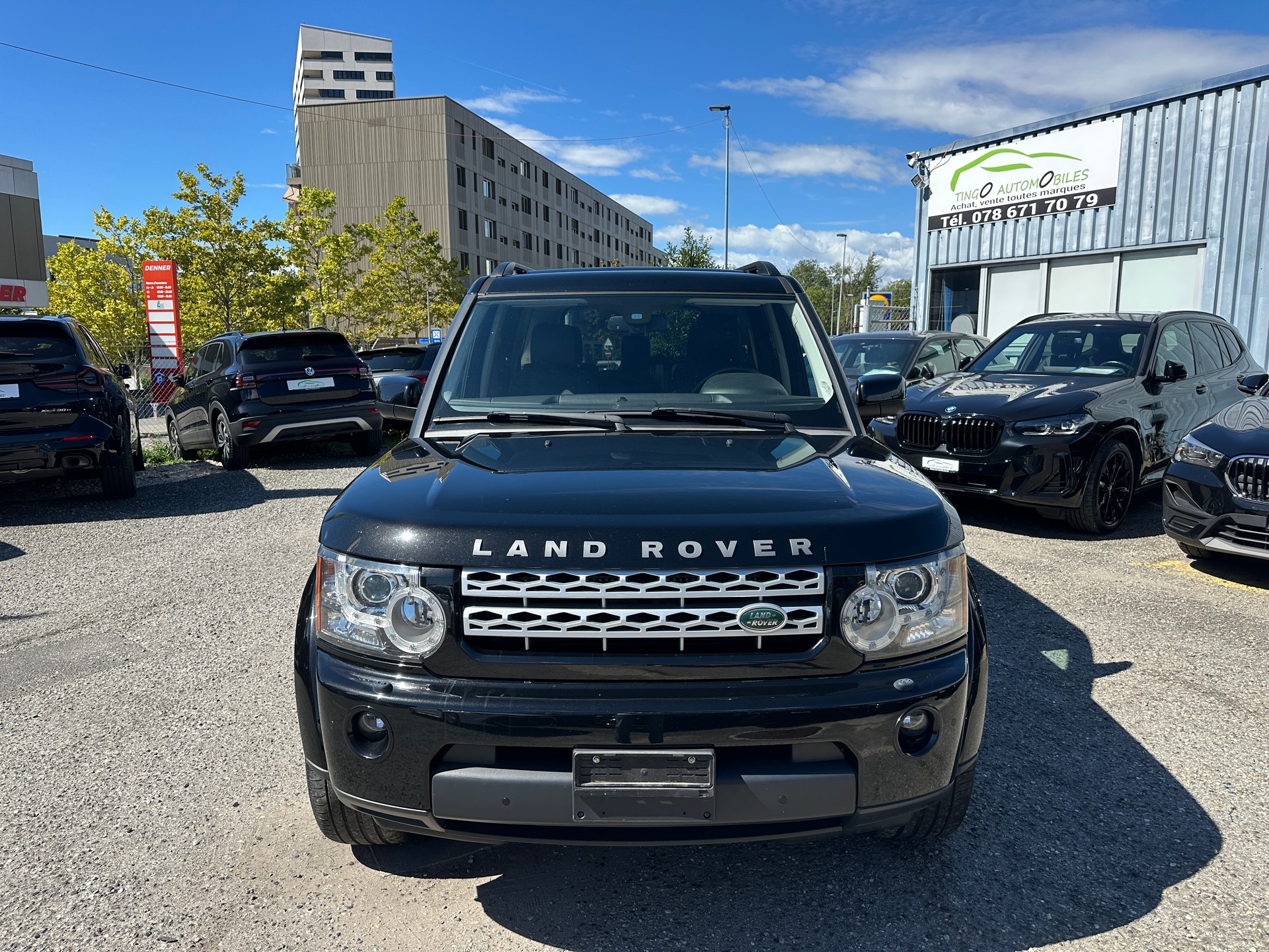 LAND ROVER Discovery 3.0 SDV6 HSE Automatic 7 Places-image-1